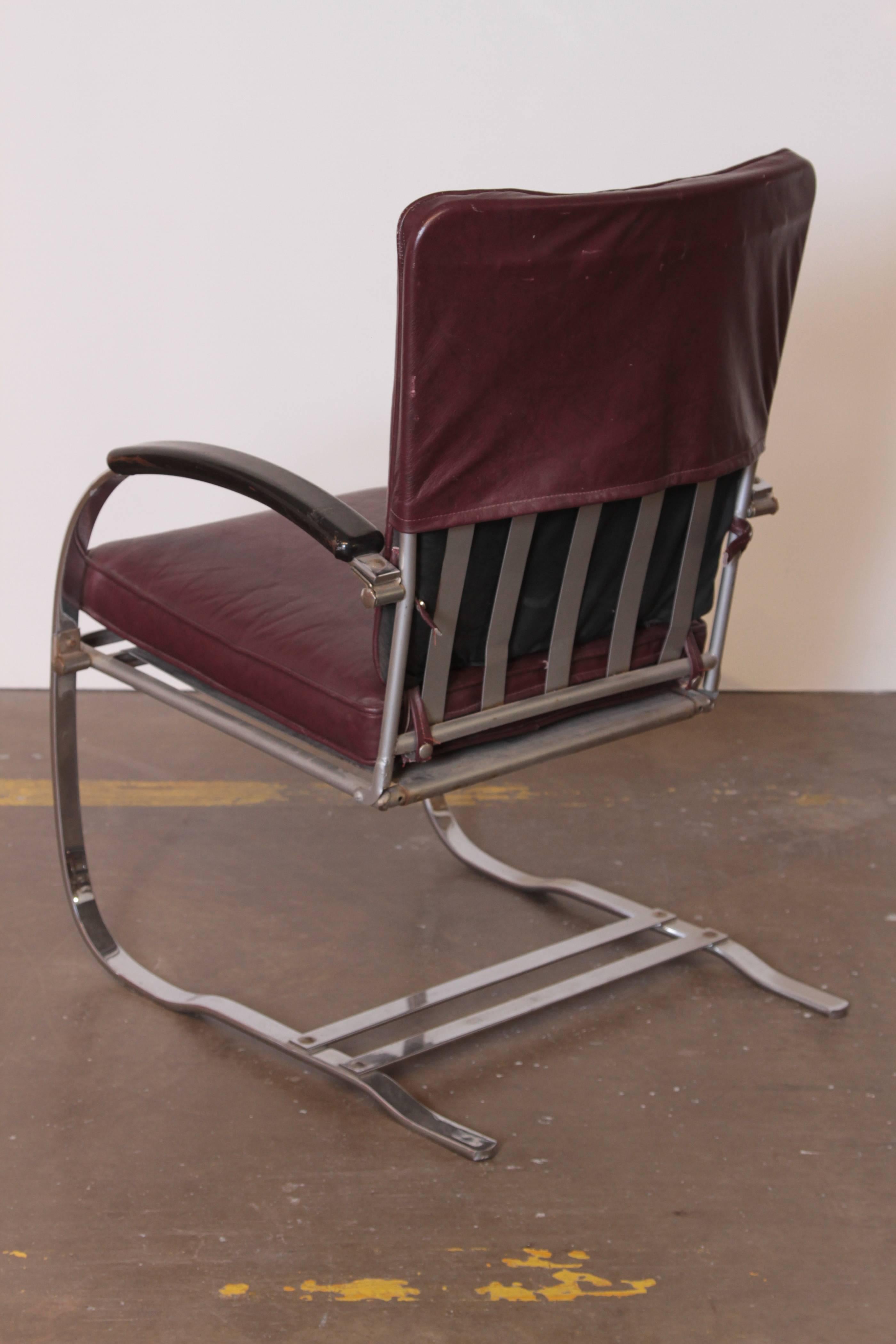 Chaise Springer en porte-à-faux Art déco de style industriel Wolfgang Hoffmann pour Howell Bon état à Dallas, TX