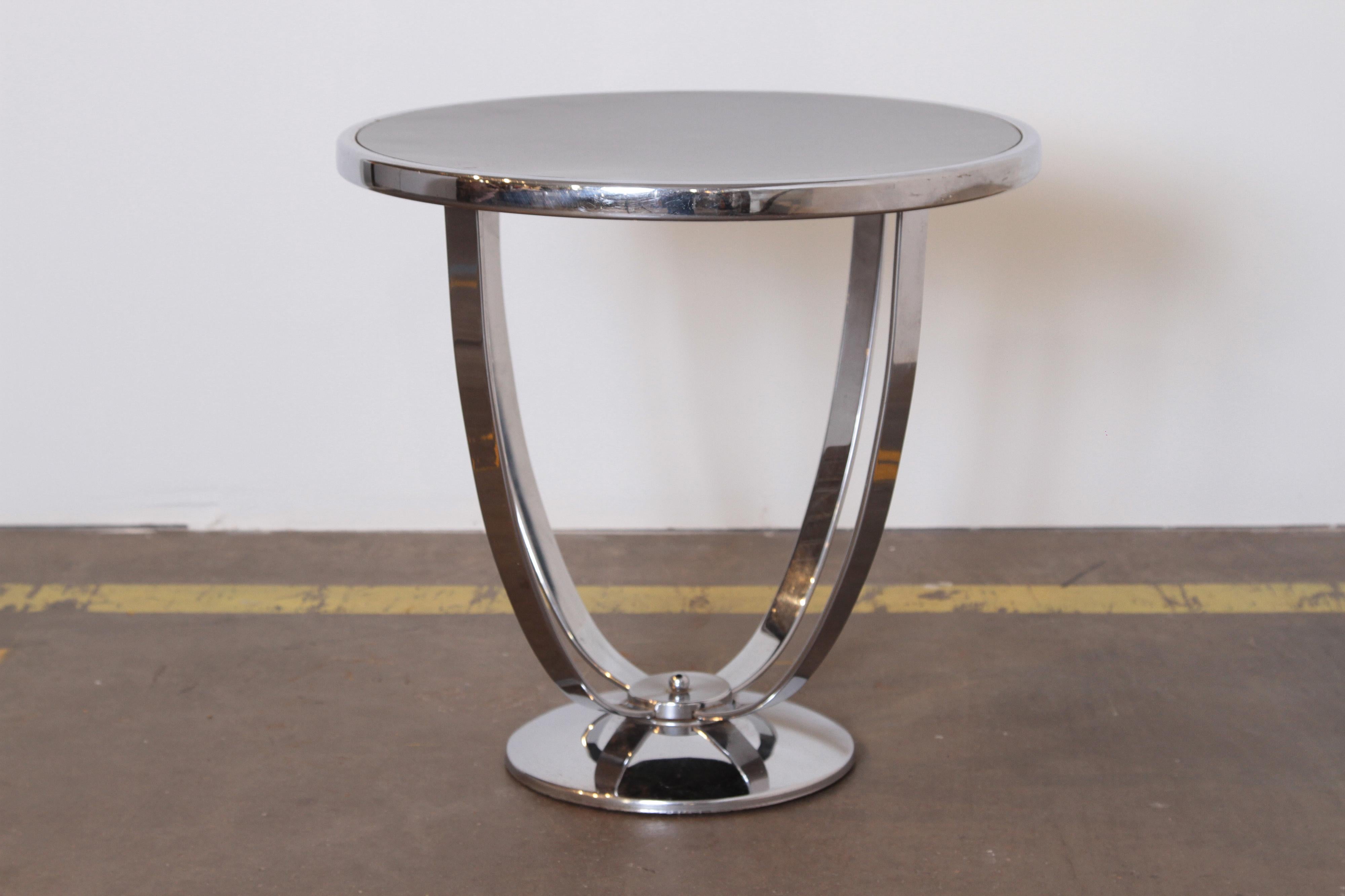 Art Deco Machine Age Wolfgang Hoffmann for Howell Chromsteel Chrome Steel cocktail / coffee / occasional table Hoffman Hofmann

Elegant Tambour - style design in very good original condition.
Howell Modern Chromsteel Furniture No. 813 Table,