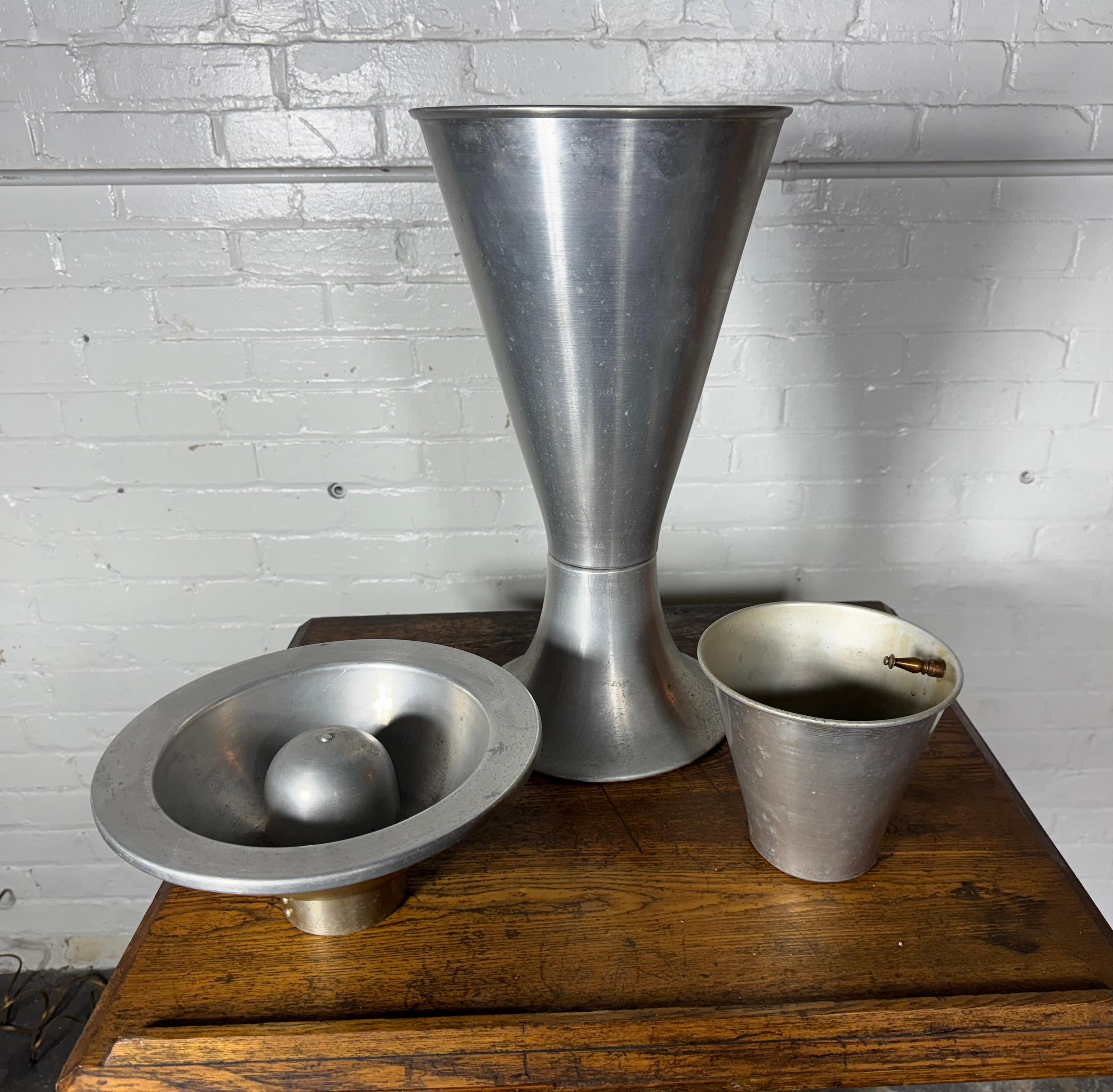 Art Deco / Machine Spun Aluminum Modernist Lobby Ash Stand / receptical.. Amazing design,, retains original insert. 