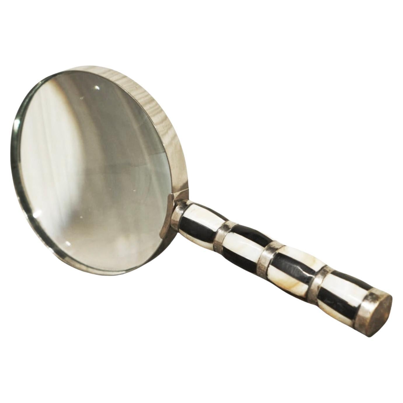 Art Deco Magnifying Glass in Mother of Pearl and Silver Plate 1930s For Sale