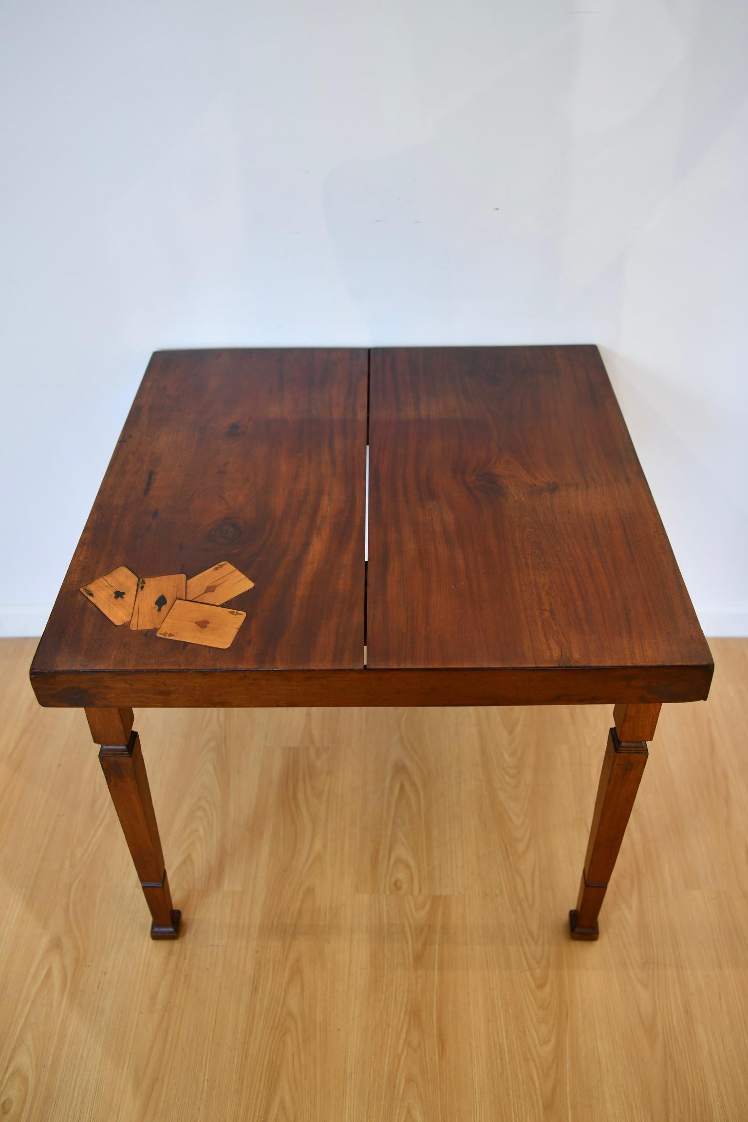 Art Deco Mahogany Aces Inlay Card Table In Good Condition For Sale In Brooklyn, NY