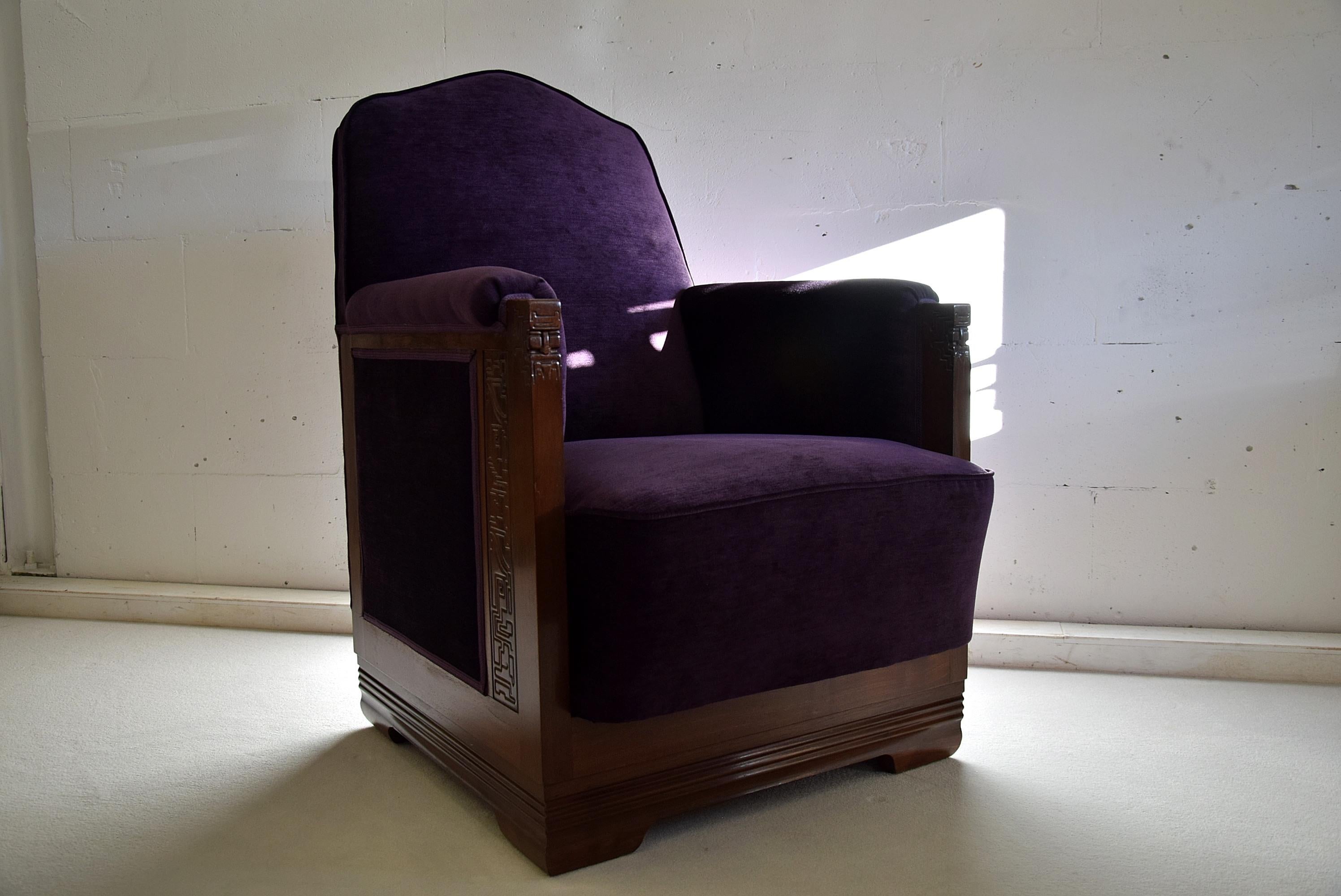Art Deco Jatoba Lila Samt Lion Cachet Lounge Stühle (Art déco) im Angebot