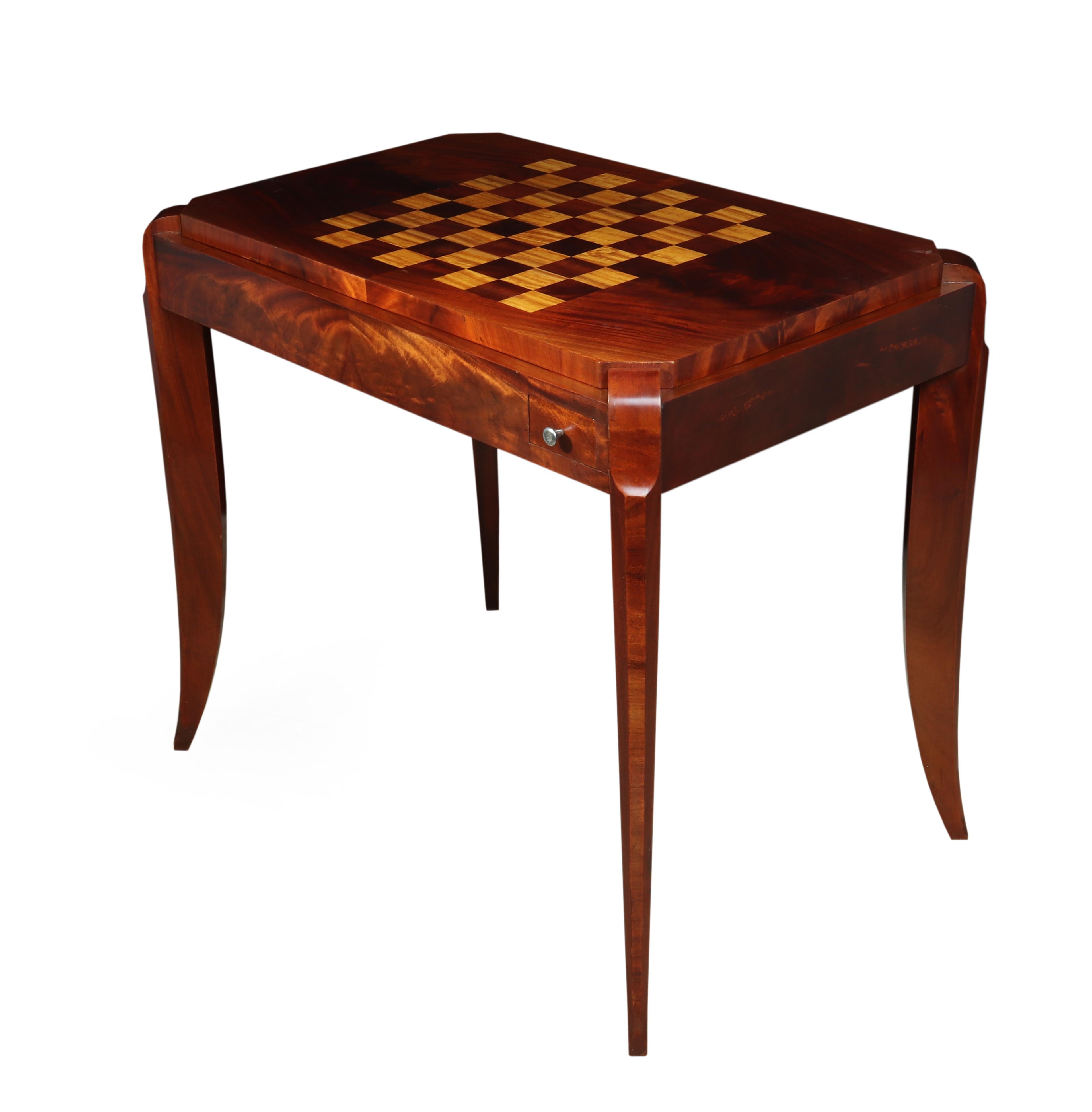 Art Deco Mahogany and Satinwood Games Table, circa 1925 6