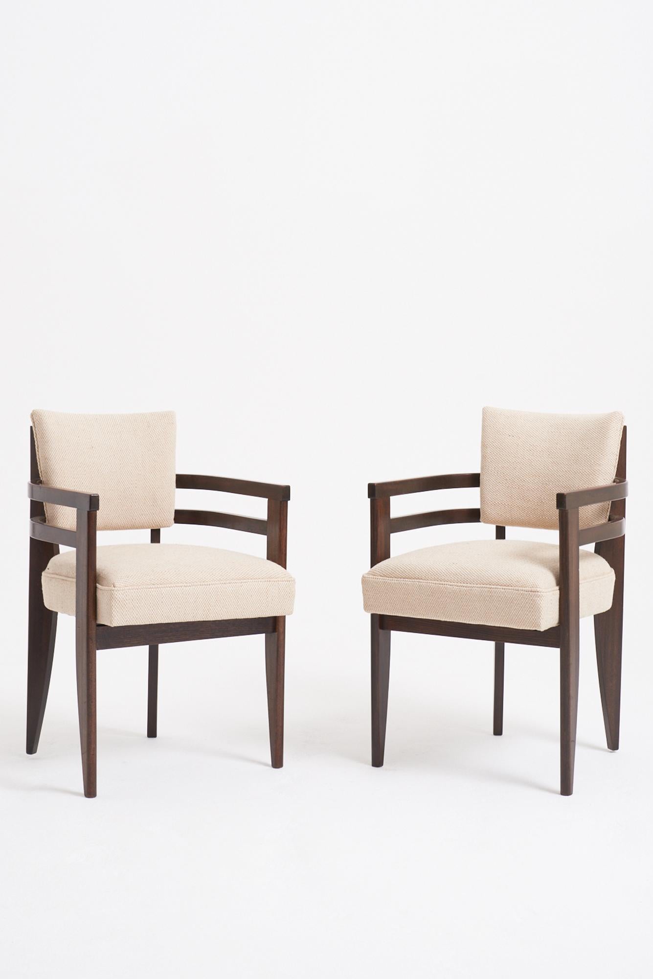 A pair of mahogany armchairs, in the manner of André Sornay. 
France, Circa 1930
78.5 cm high by 50 cm wide by 52 cm depth, seat height 47 cm