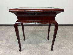 Art deco mahogany bijouterie display cabinet table