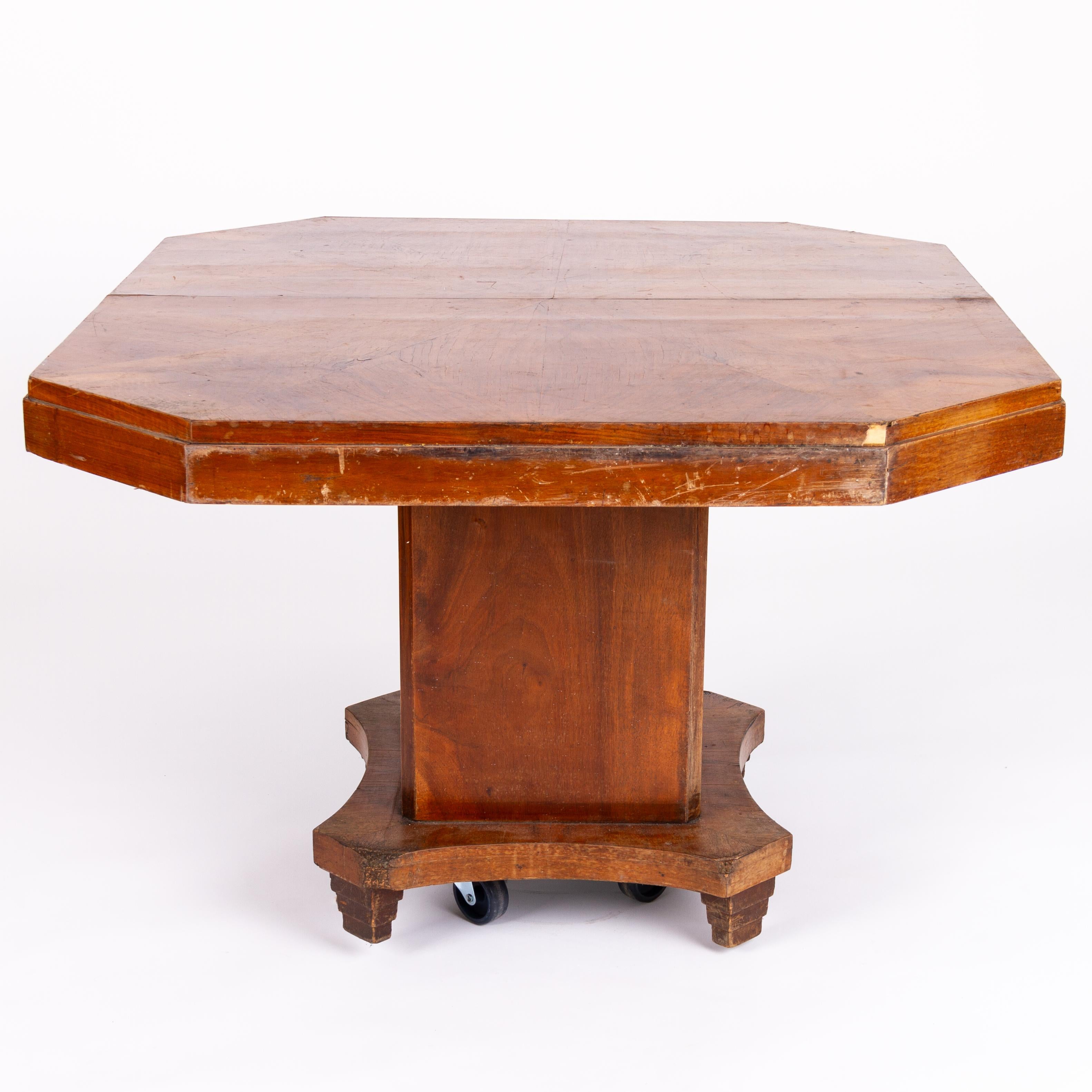 Art Deco Mahogany Dining Table 1930s For Sale 2