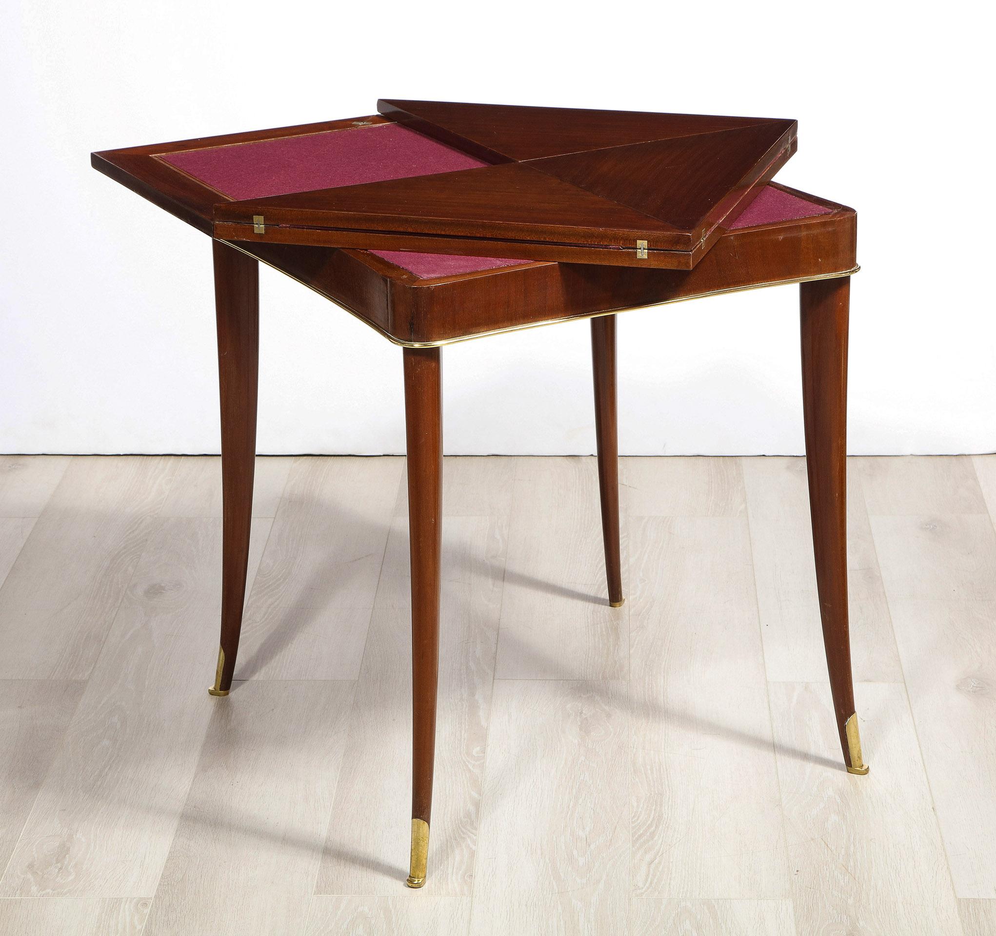 Art Deco Mahogany Game Table In Good Condition For Sale In New York, NY