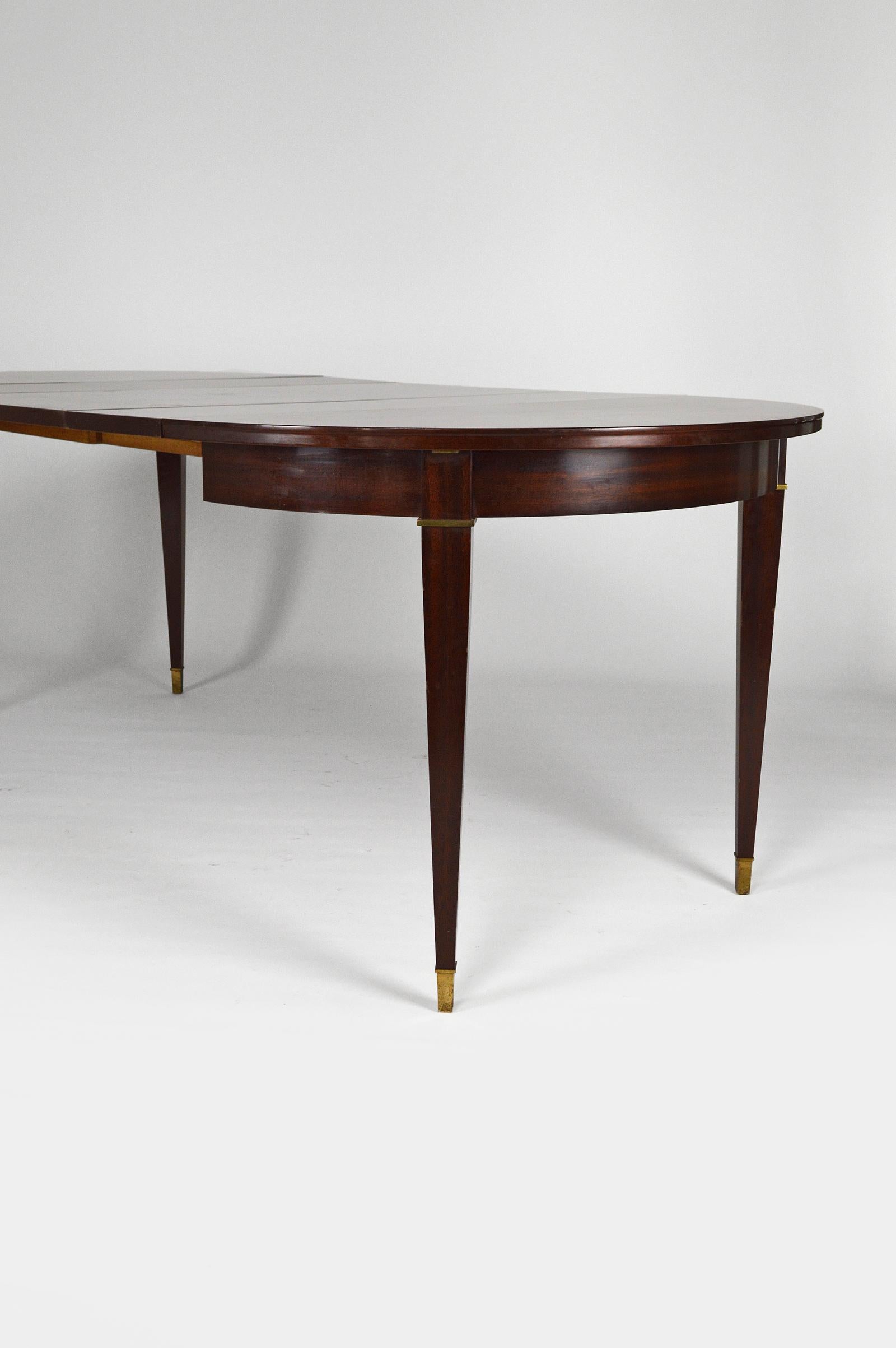 Runder Mahagoni-Tisch im Art-déco-Stil mit Verlängerungen, von Jacques Adnet, um 1940 im Angebot 6