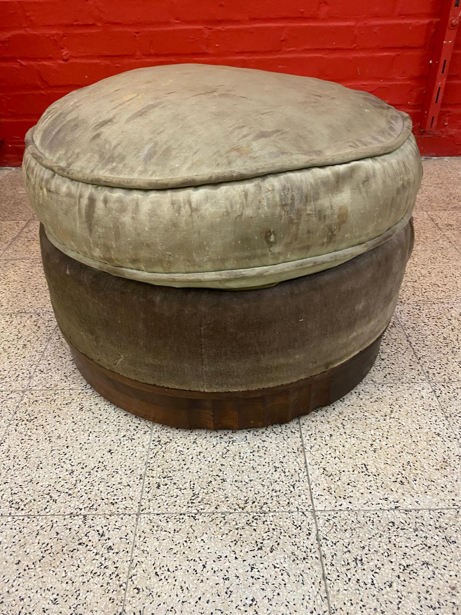 French Art Deco walnut Stool circa 1930 in the Style of DIM For Sale