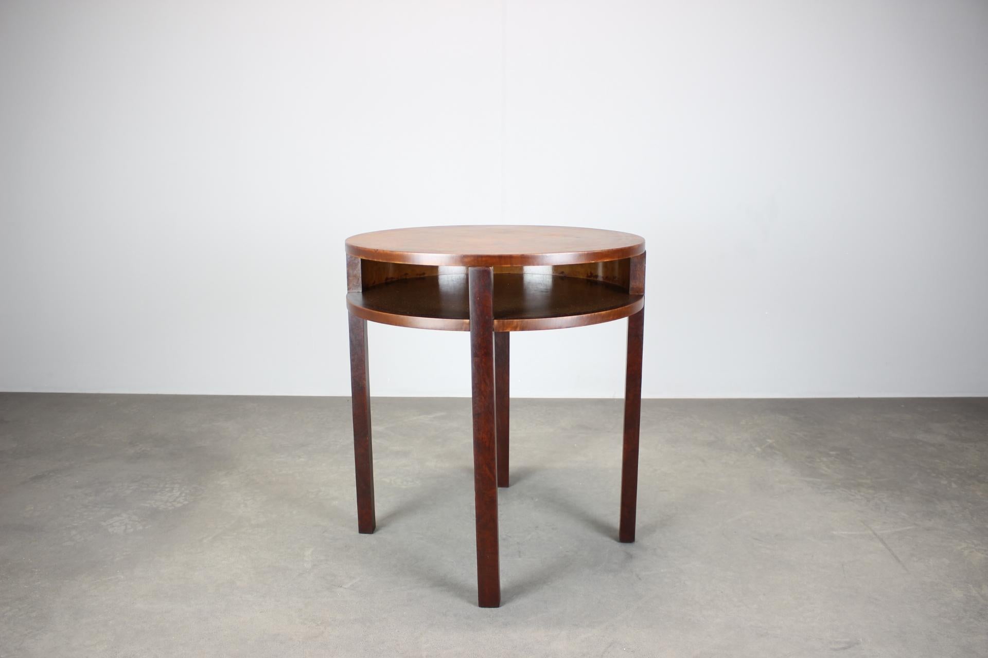 Mid-20th Century Art Deco Mahogany Veneer Table, Czechoslovakia, 1930s, Restored For Sale