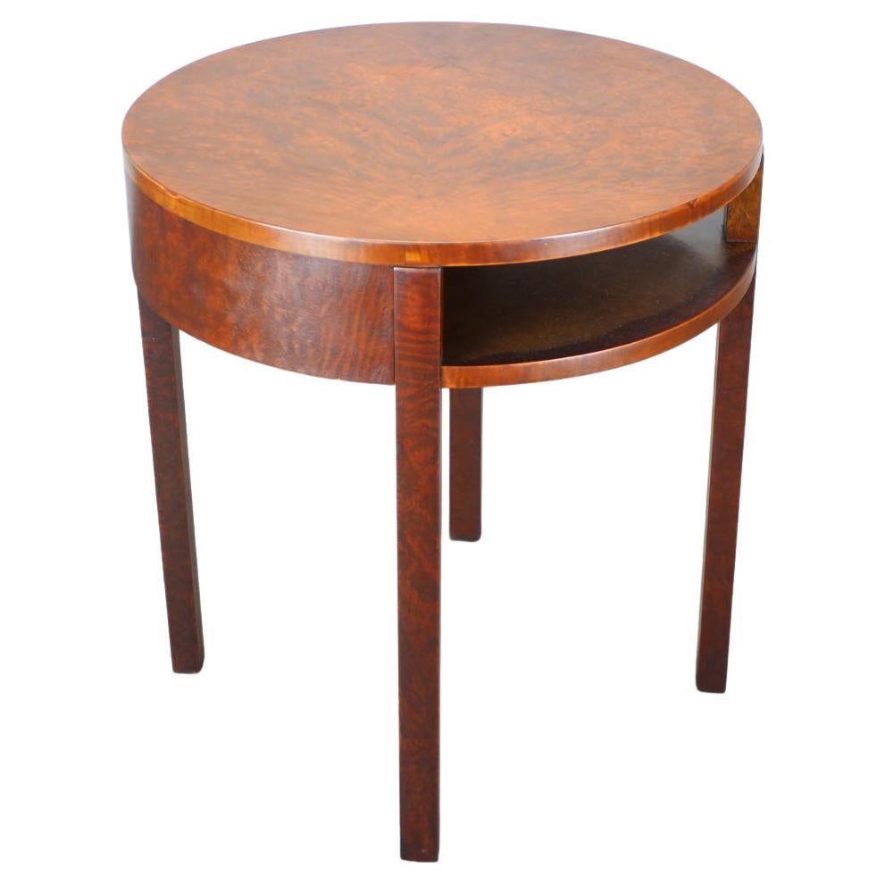 Tavolo Art Deco in mogano impiallacciato, Cecoslovacchia, anni 
30, restaurato