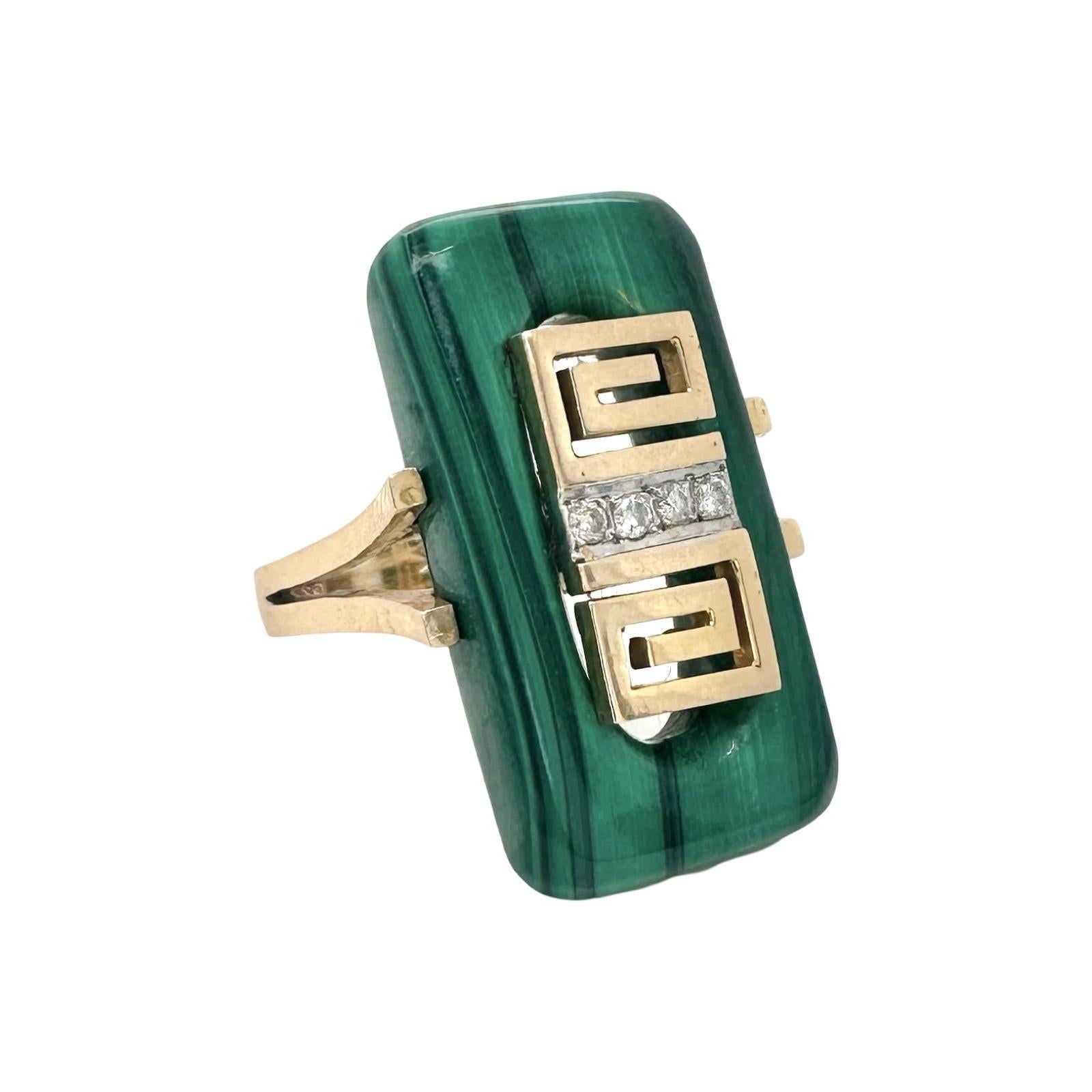 Art Deco Malachite and Diamond Ring in 14k Yellow Gold, Sizable For Sale 1