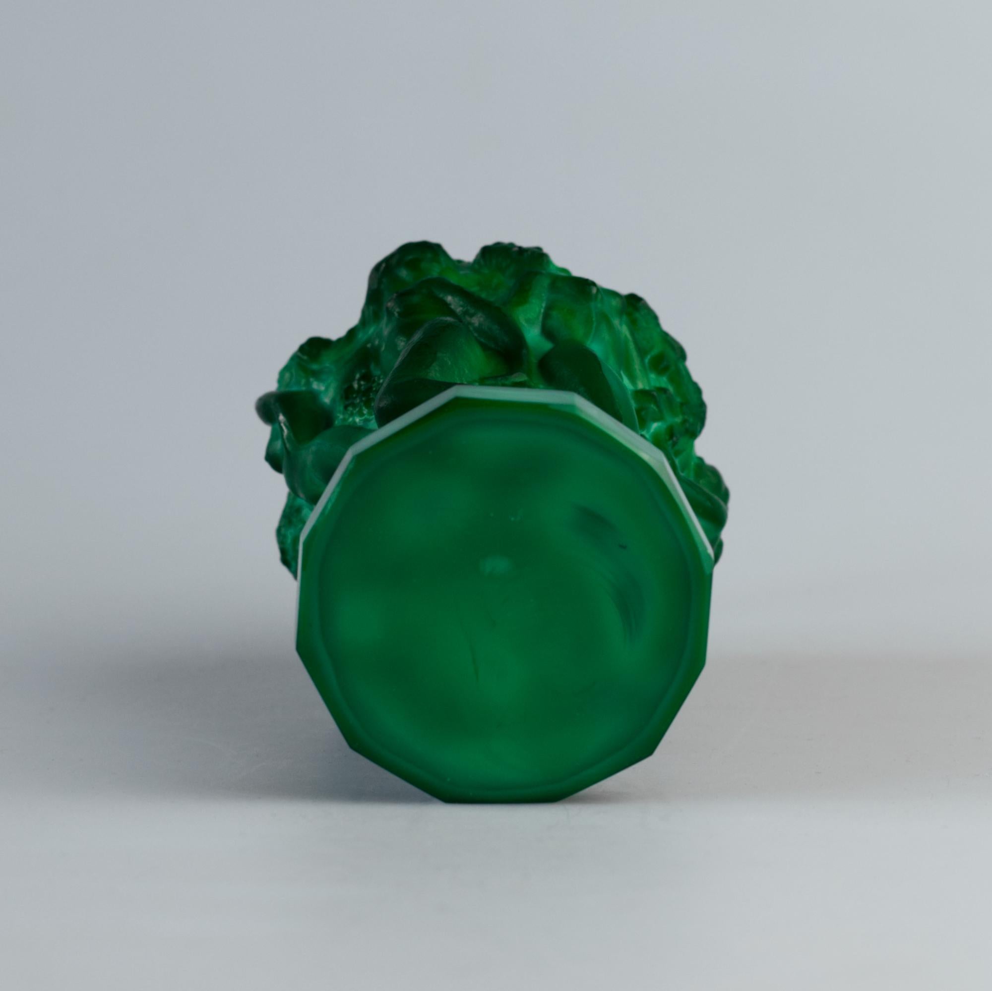 Art Deco Malachite Glass Vase by Curt Schlevogt, 1930s en venta 1