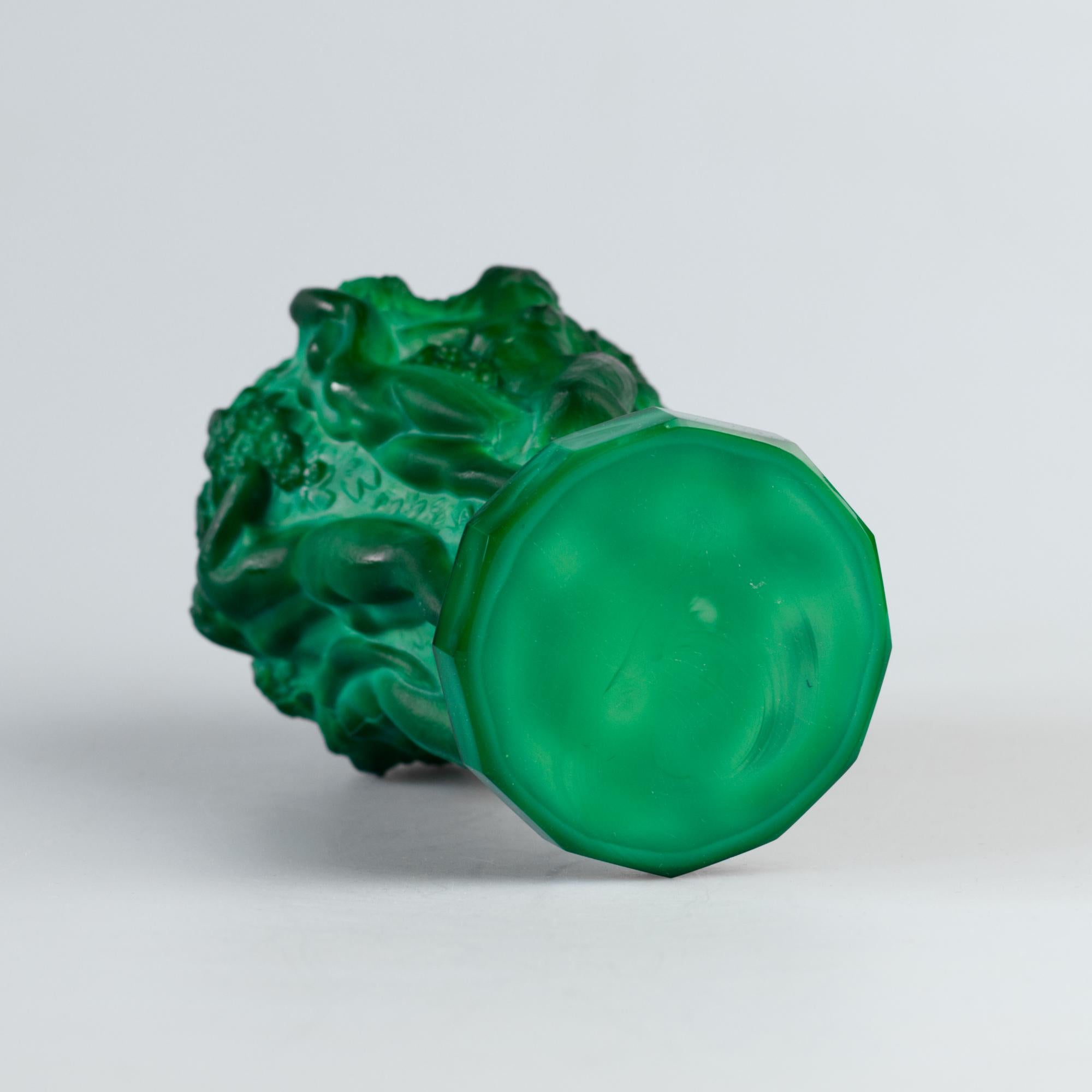 Art Deco Malachite Glass Vase by Curt Schlevogt, 1930s en venta 2