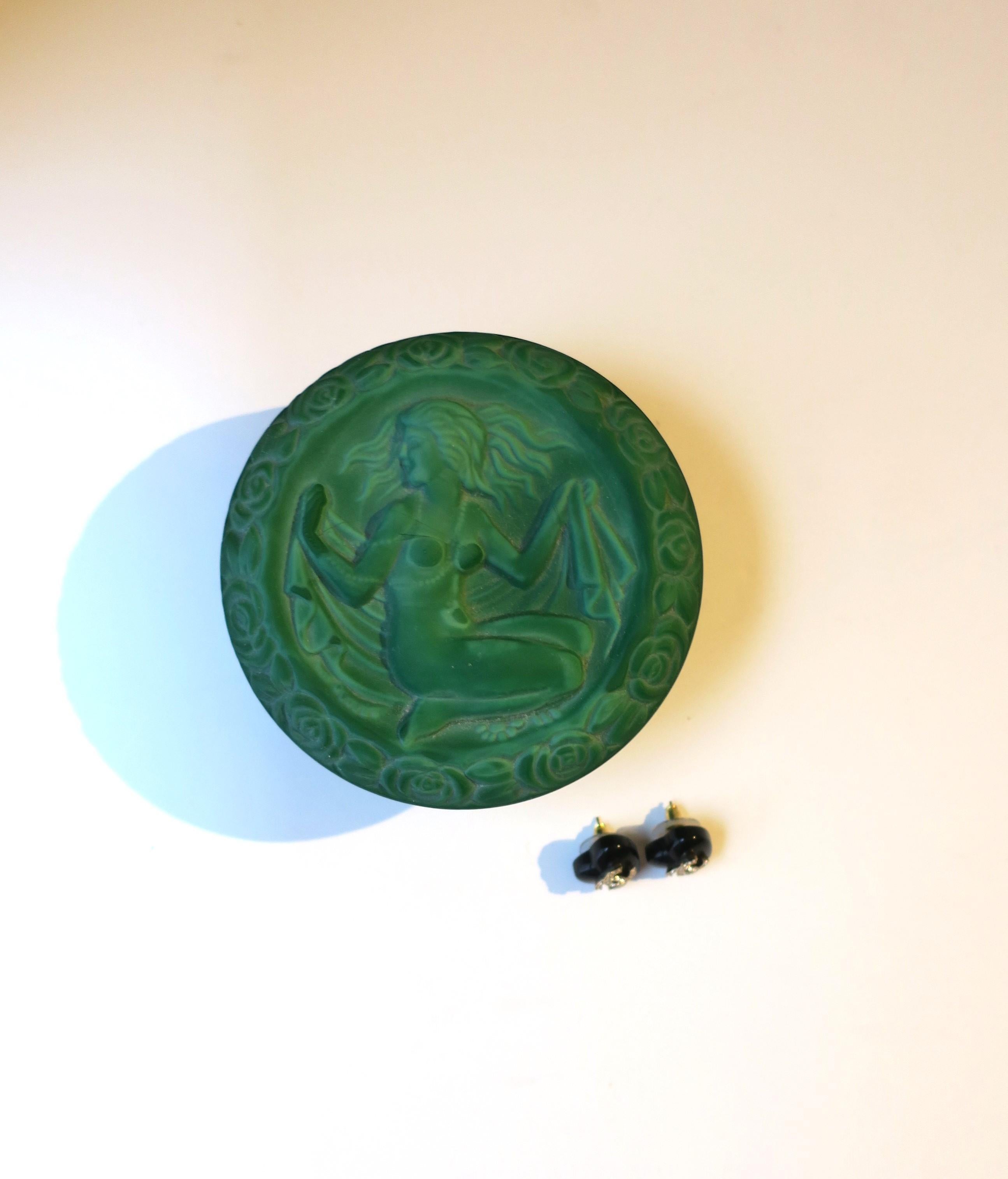 20th Century Art Deco Malachite Green Bohemian Glass Box For Sale