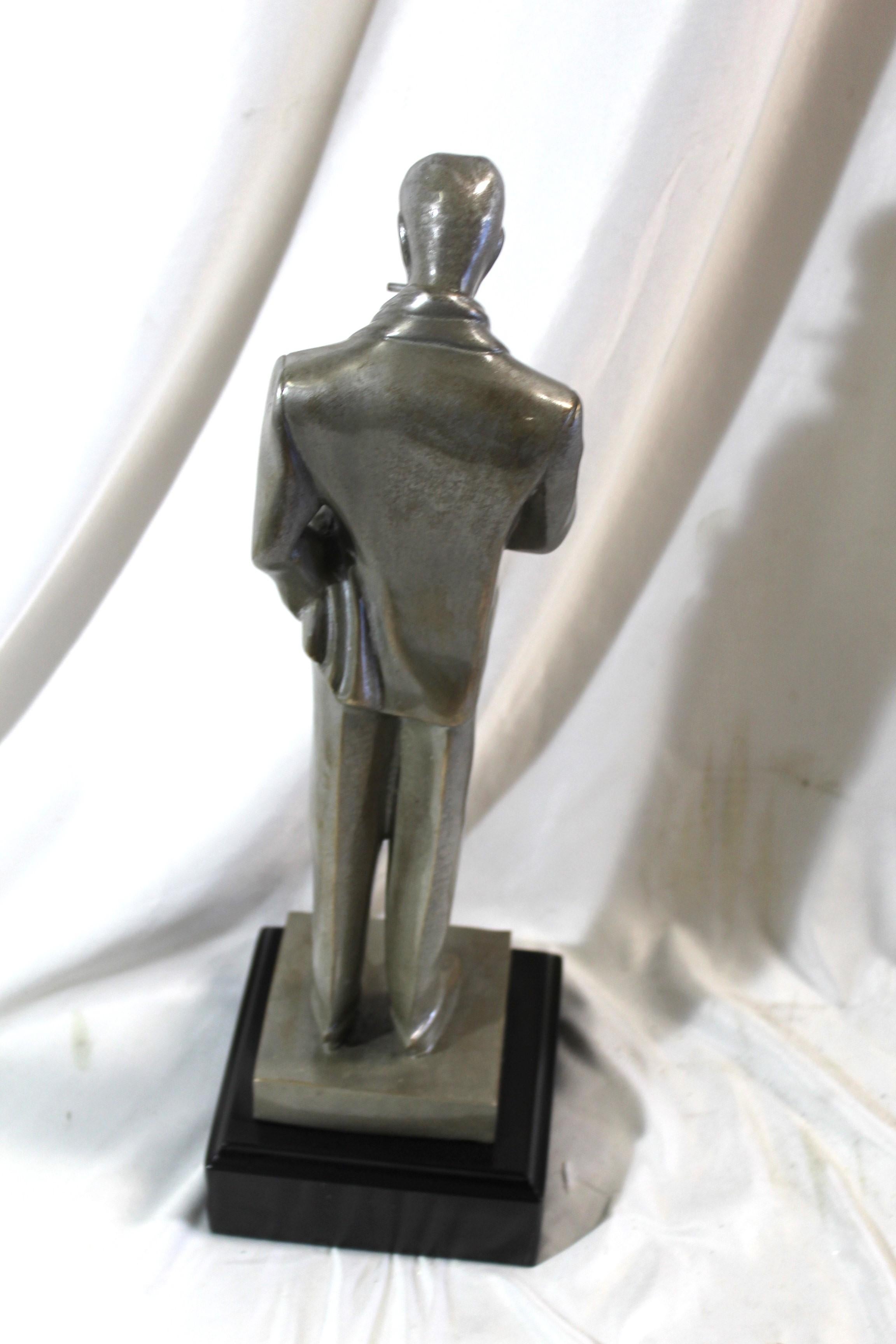 Art Decó Figura masculina  el Fumador de Bronce Plateado Vaciado en venta