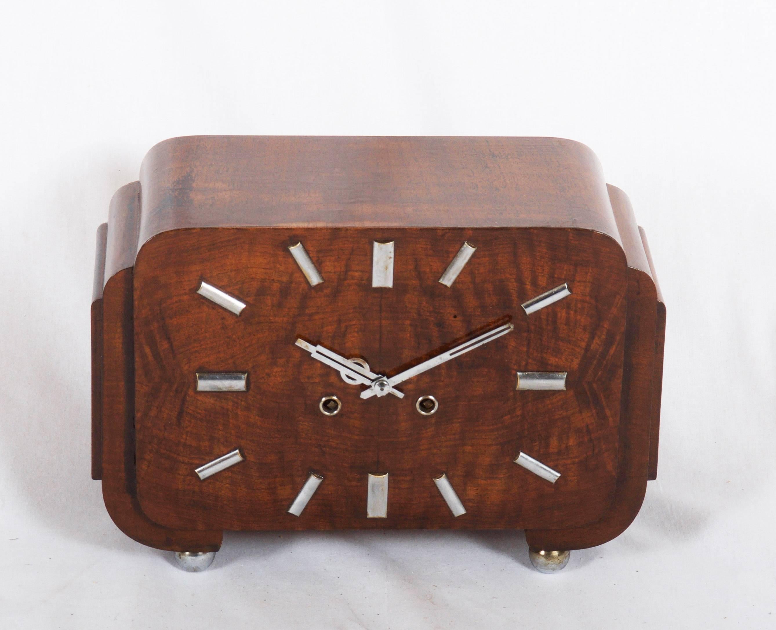 Original condition, perfect working
Softwood covered with walnut veneer
attributed to Kienzle.