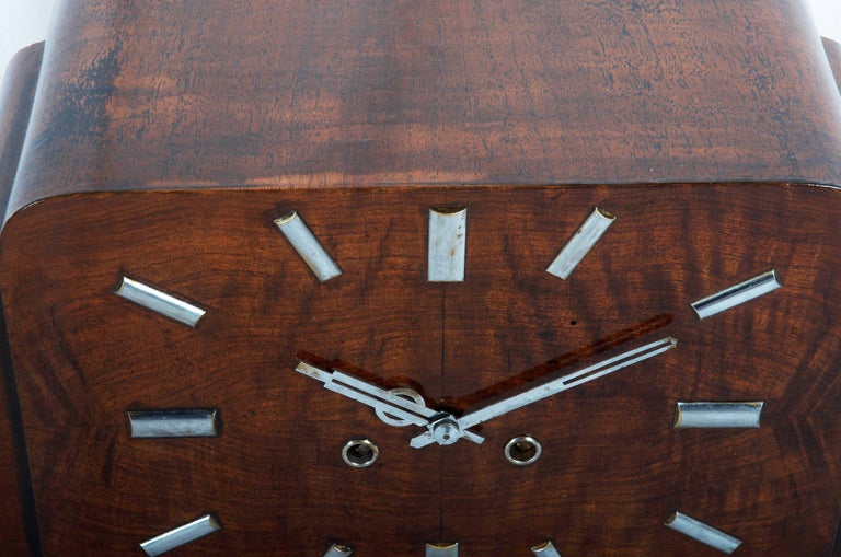Mid-20th Century Art Deco Mantel Clock For Sale