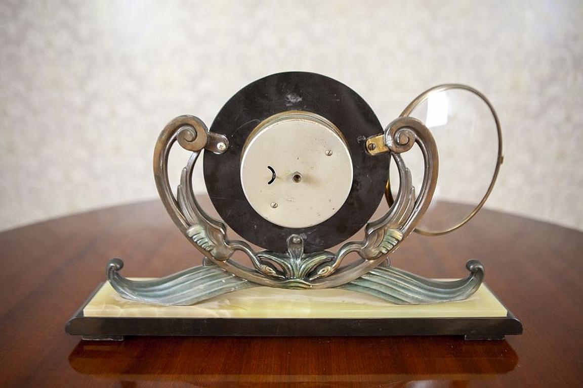 Art Deco Mantel Clock From the Early 20th Century 7