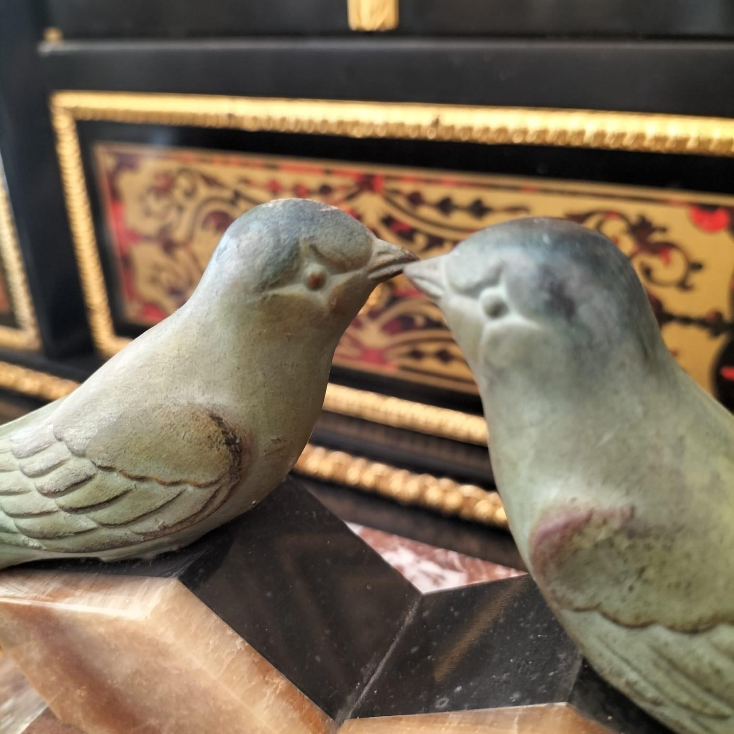 Art Deco Mantel Clock in Marble with Love Birds in Bronze Patina, 1930s 2