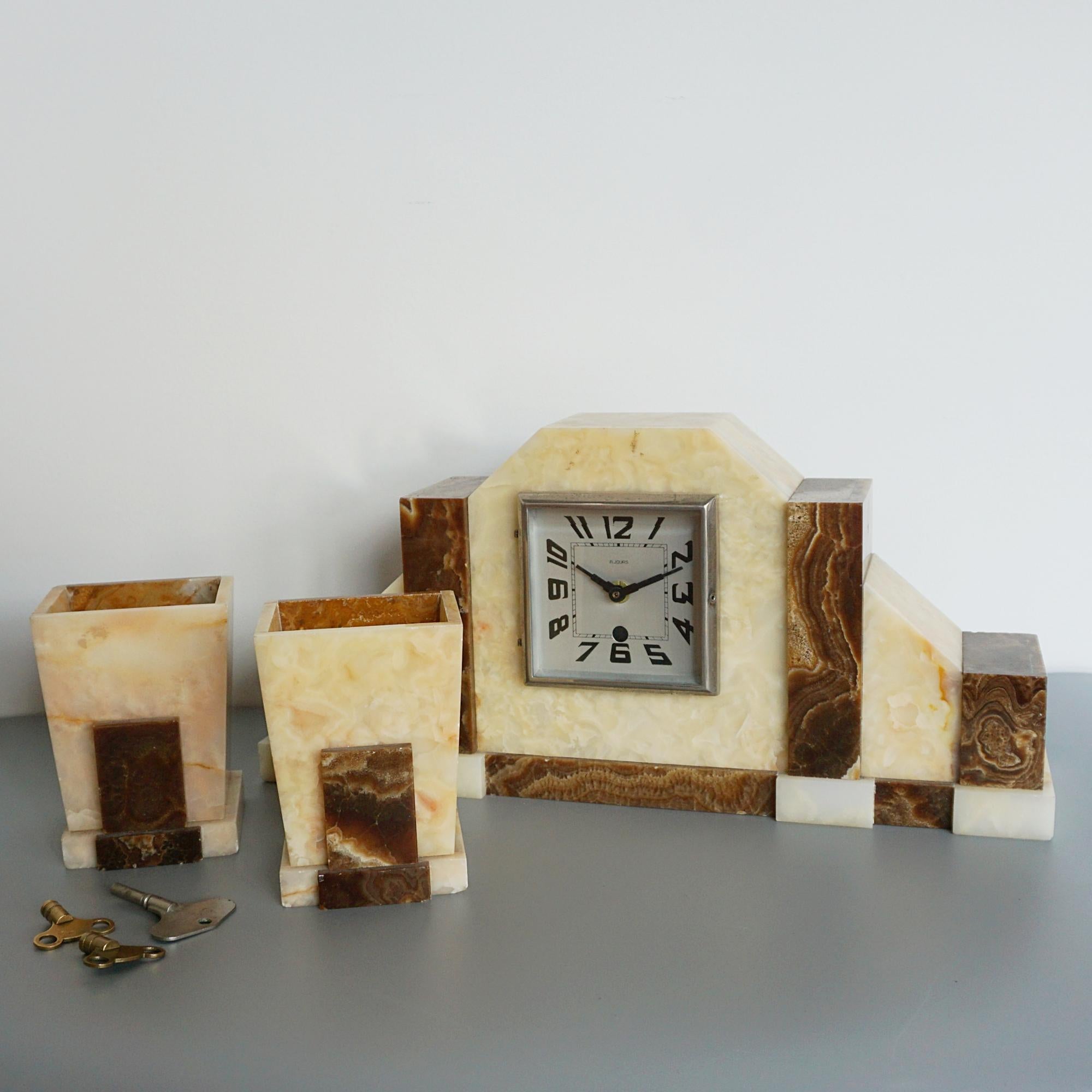 Art Deco Mantel Marble Clock with Garnitures 5
