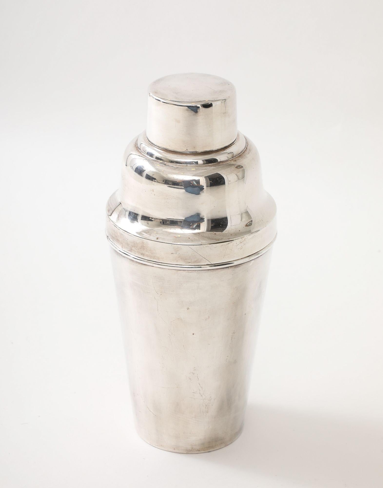 Art Deco Mappin and Webb Large 2 Pint Cocktail Shaker For Sale 1