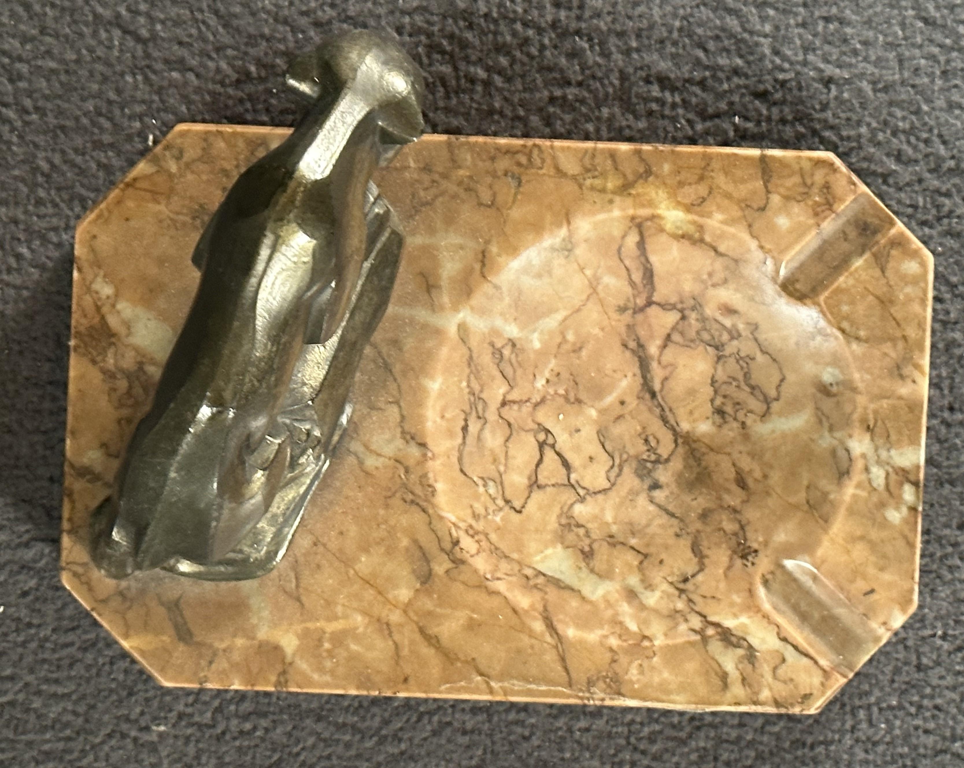 Art Deco Marble Ashtray with Panther Sculpture, France 1935 For Sale 6
