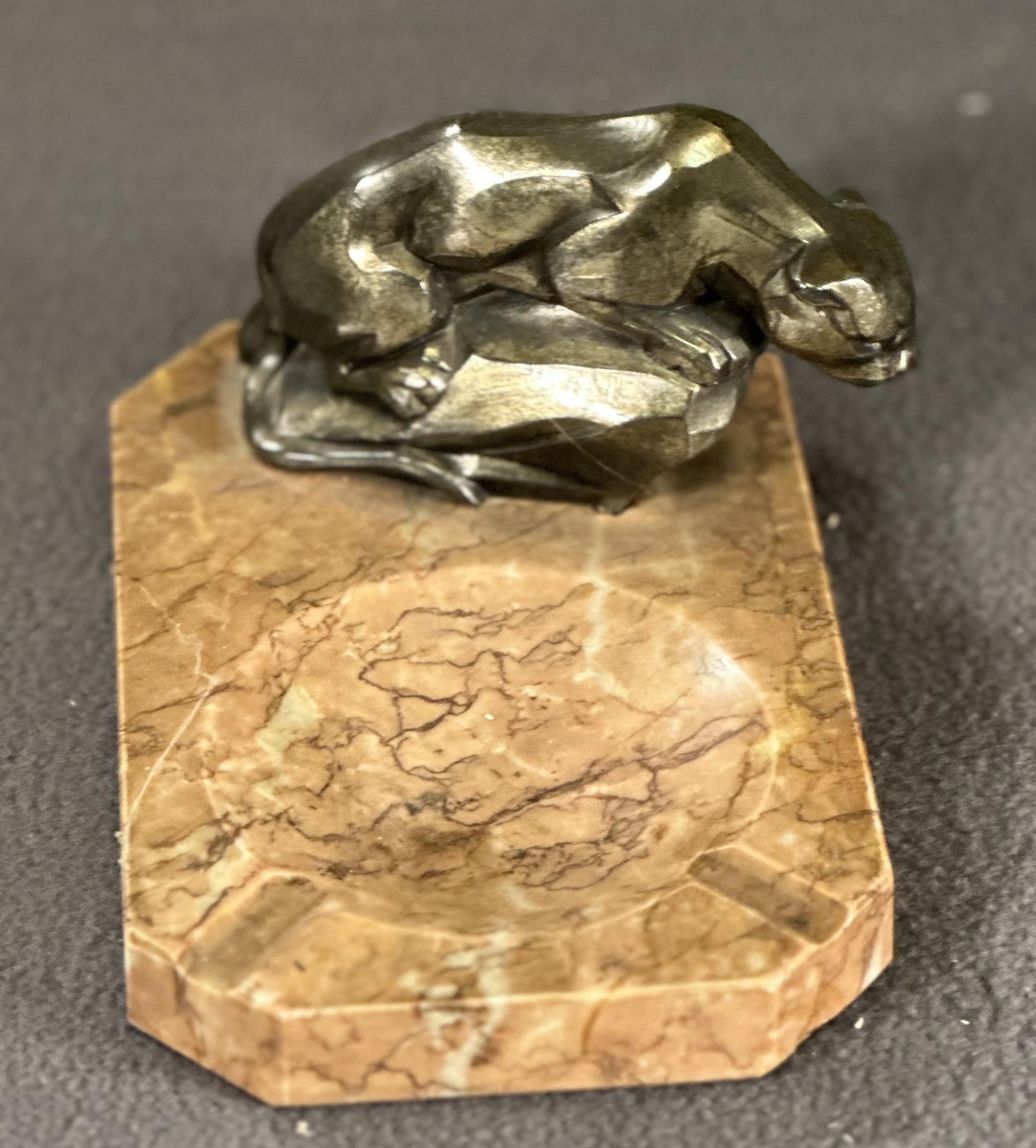 Art Deco Marble Ashtray with Panther Sculpture, France 1935 For Sale 12