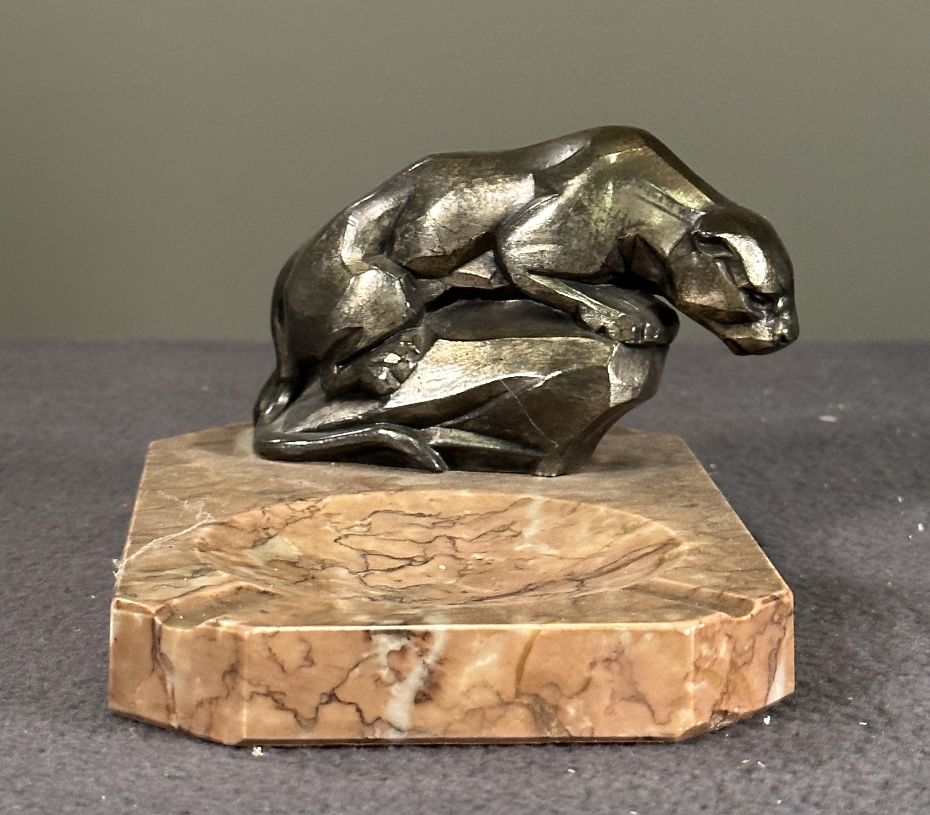 French Art Deco Marble Ashtray with Panther Sculpture, France 1935