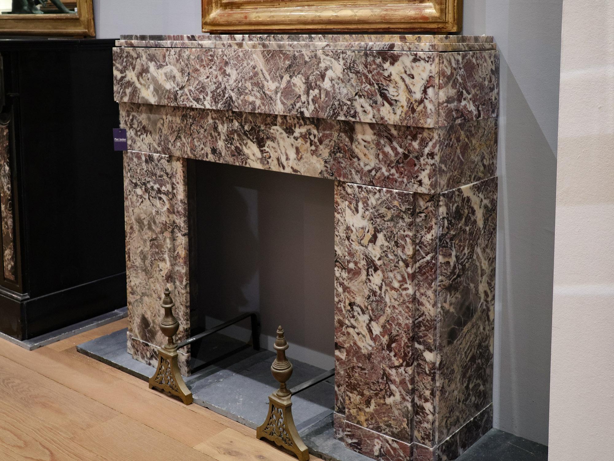 Français Cheminée Art Déco des années 1920 en vente