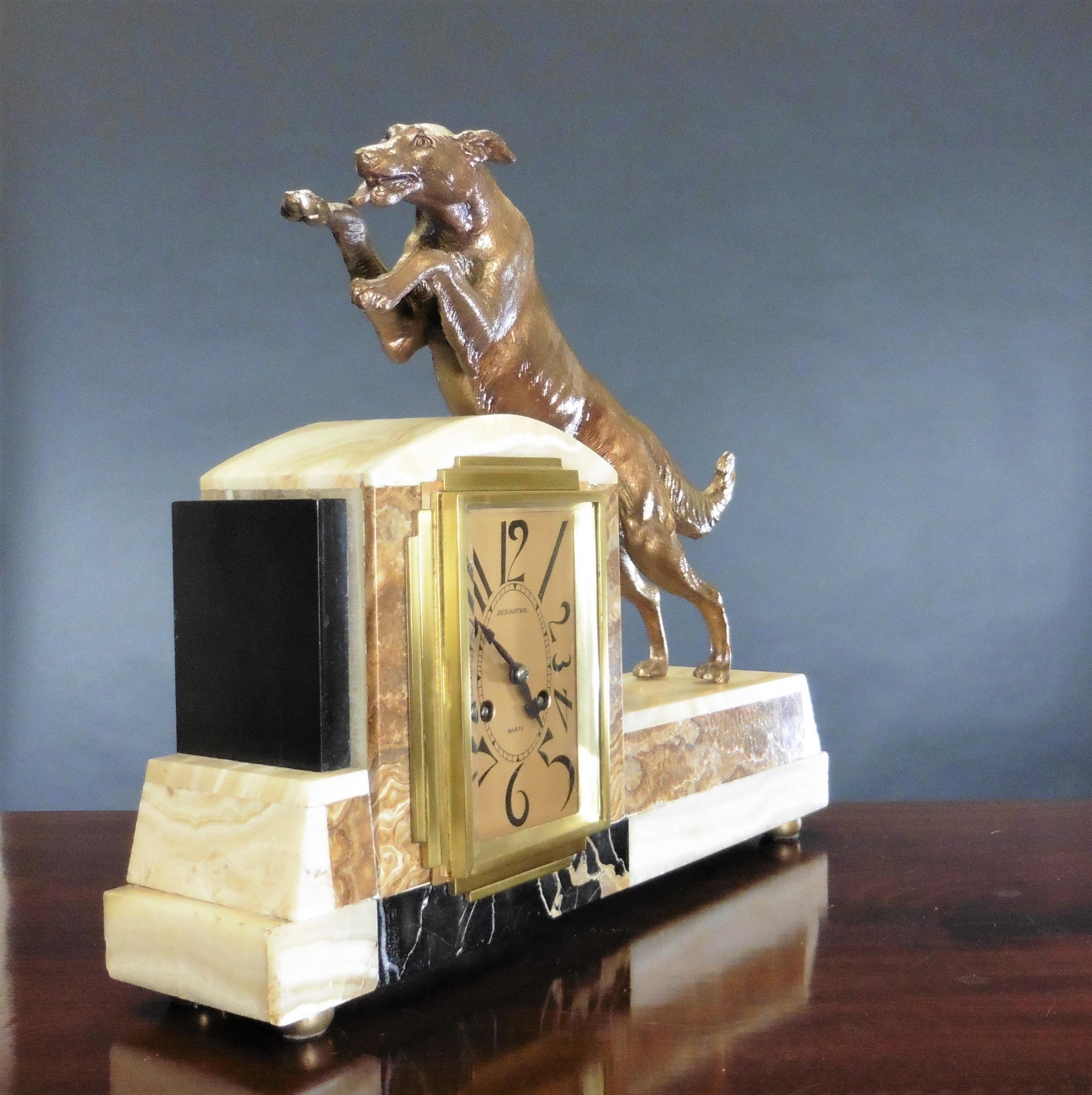 Horloge de cheminée en marbre Art Déco Bon état - En vente à Norwich, GB