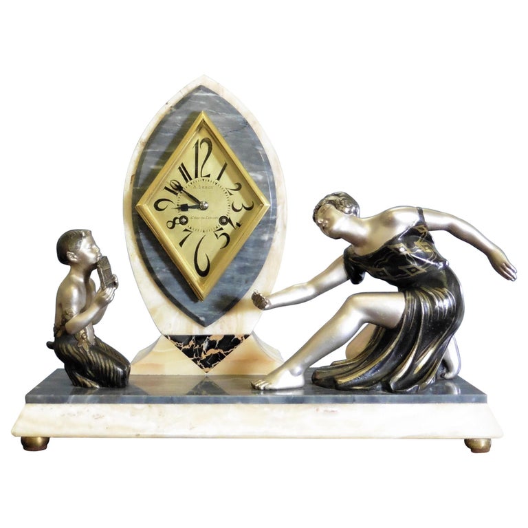 Art Deco Marble Mantel Clock For Sale at 1stDibs