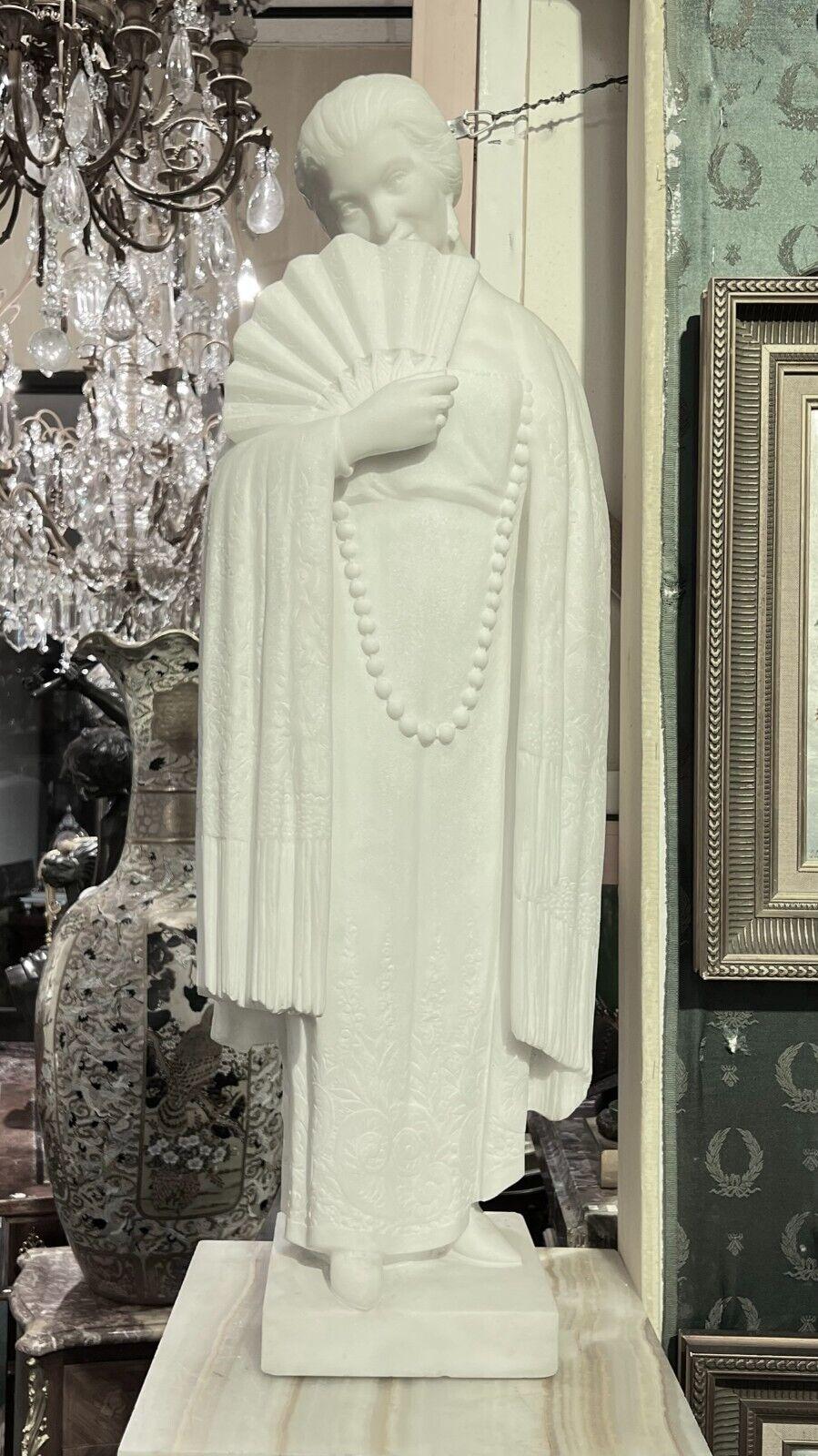 Art Deco  marble statue of a Japanese Geisha by Armand Martial (1884-1960)  For Sale 3