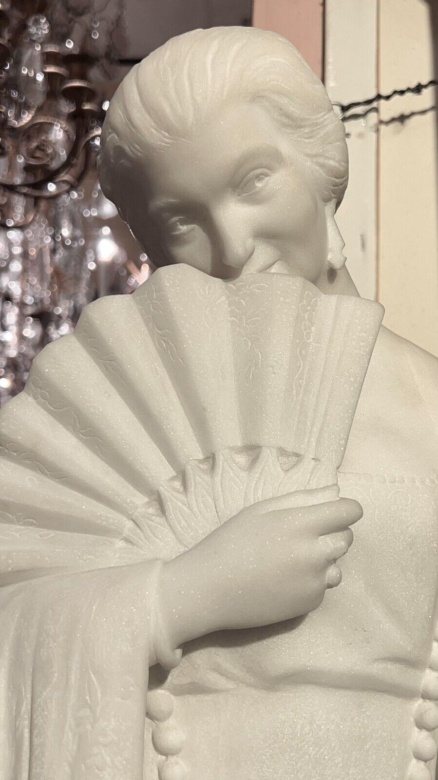 Marble Art Deco  marble statue of a Japanese Geisha by Armand Martial (1884-1960)  For Sale