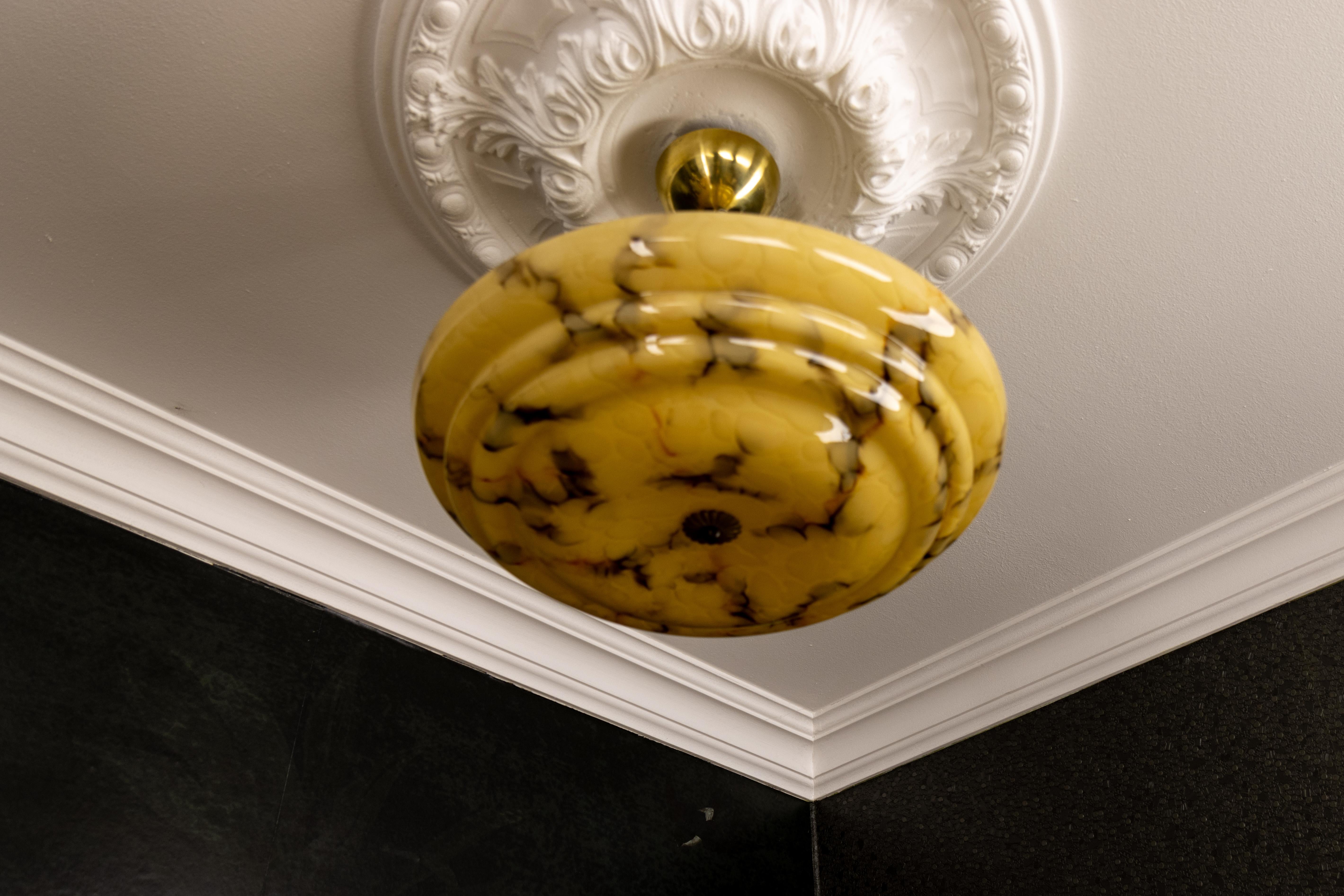 Art Deco Marbled Amber and Brown Glass and Brass Pendant Light, Germany, 1930s For Sale 6