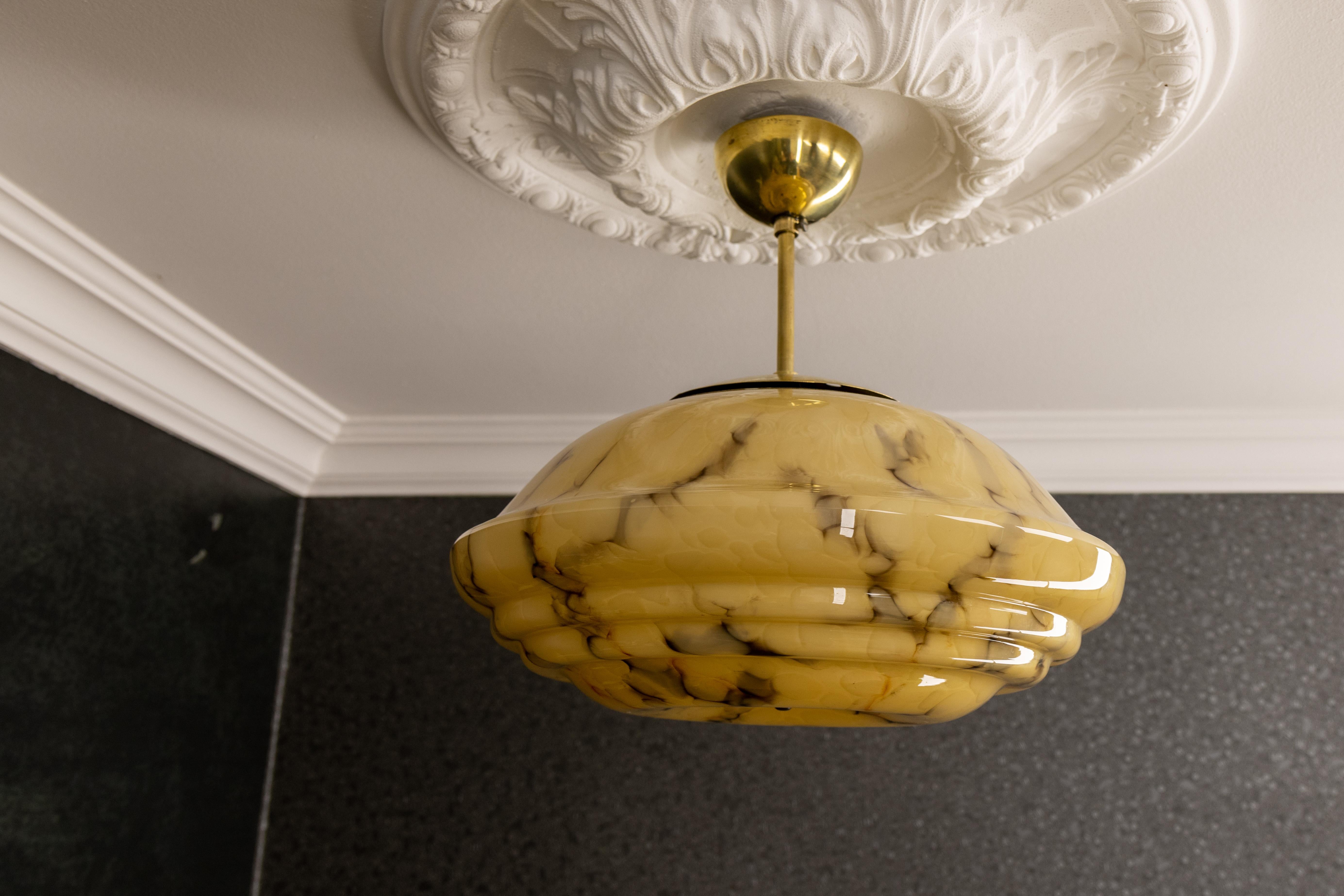 Art Deco Marbled Amber and Brown Glass and Brass Pendant Light, Germany, 1930s For Sale 8