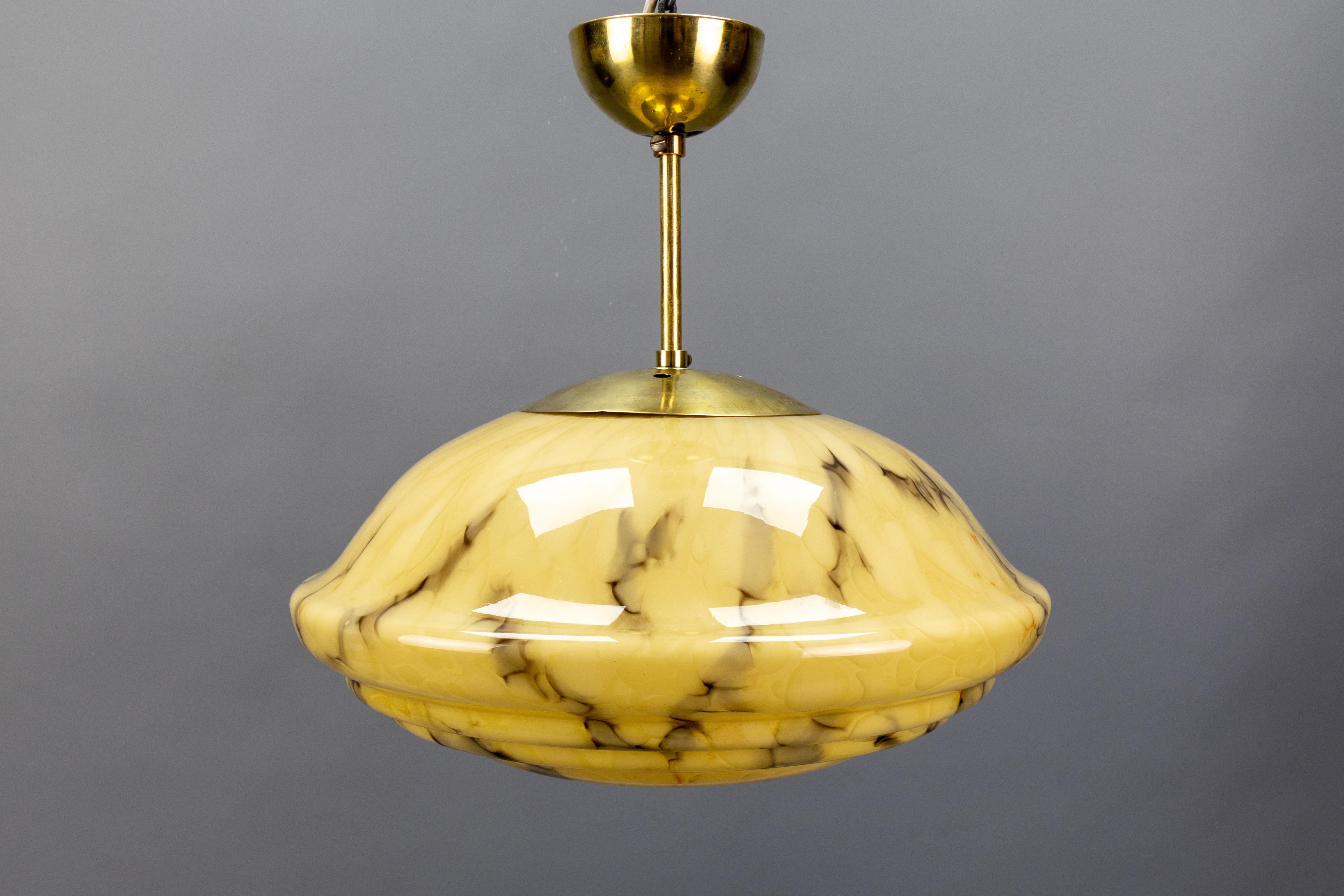 Art Deco Marbled Amber and Brown Glass and Brass Pendant Light, Germany, 1930s For Sale 11