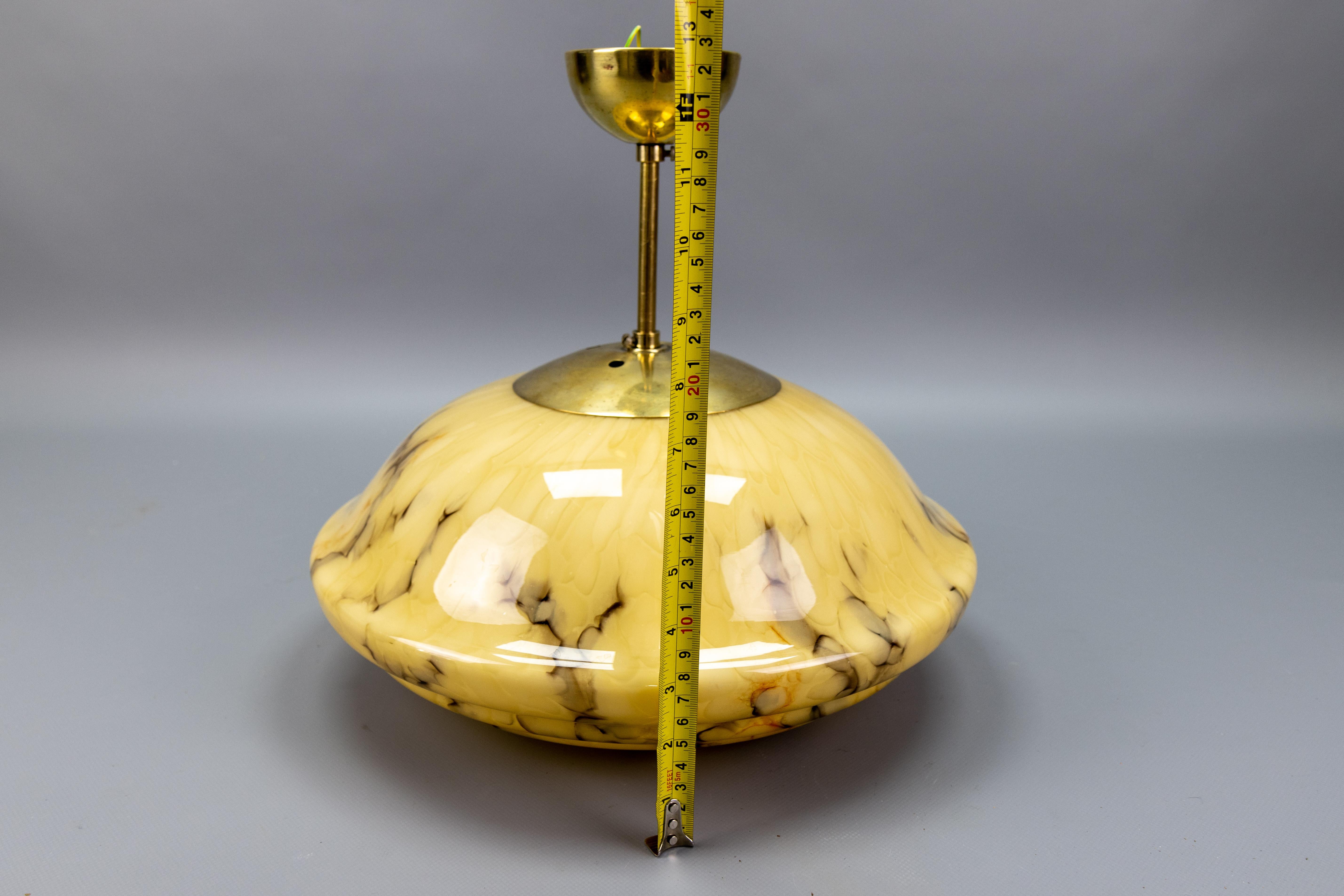 Art Deco Marbled Amber and Brown Glass and Brass Pendant Light, Germany, 1930s For Sale 13