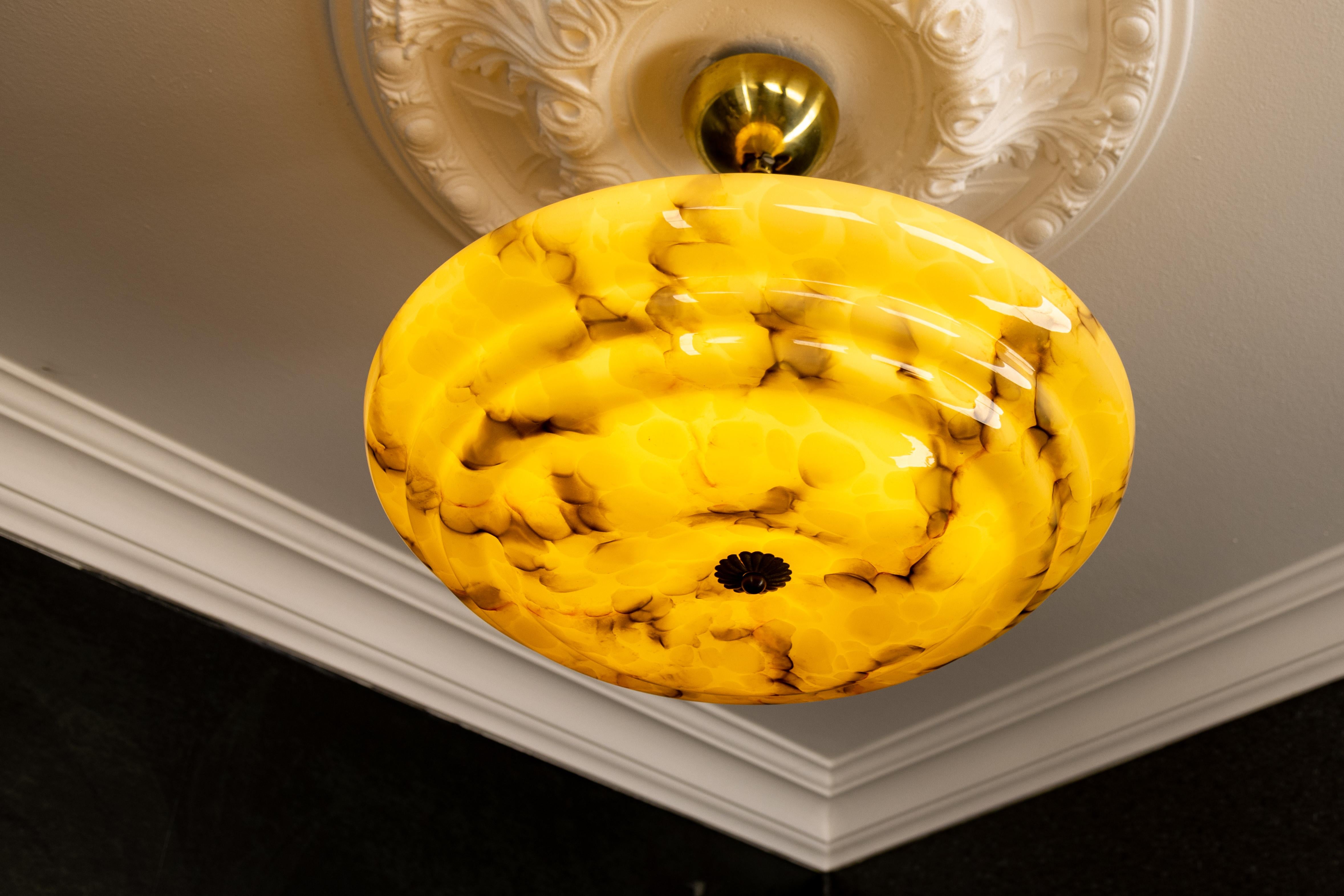 Art Deco Marbled Amber and Brown Glass and Brass Pendant Light, Germany, 1930s For Sale 3