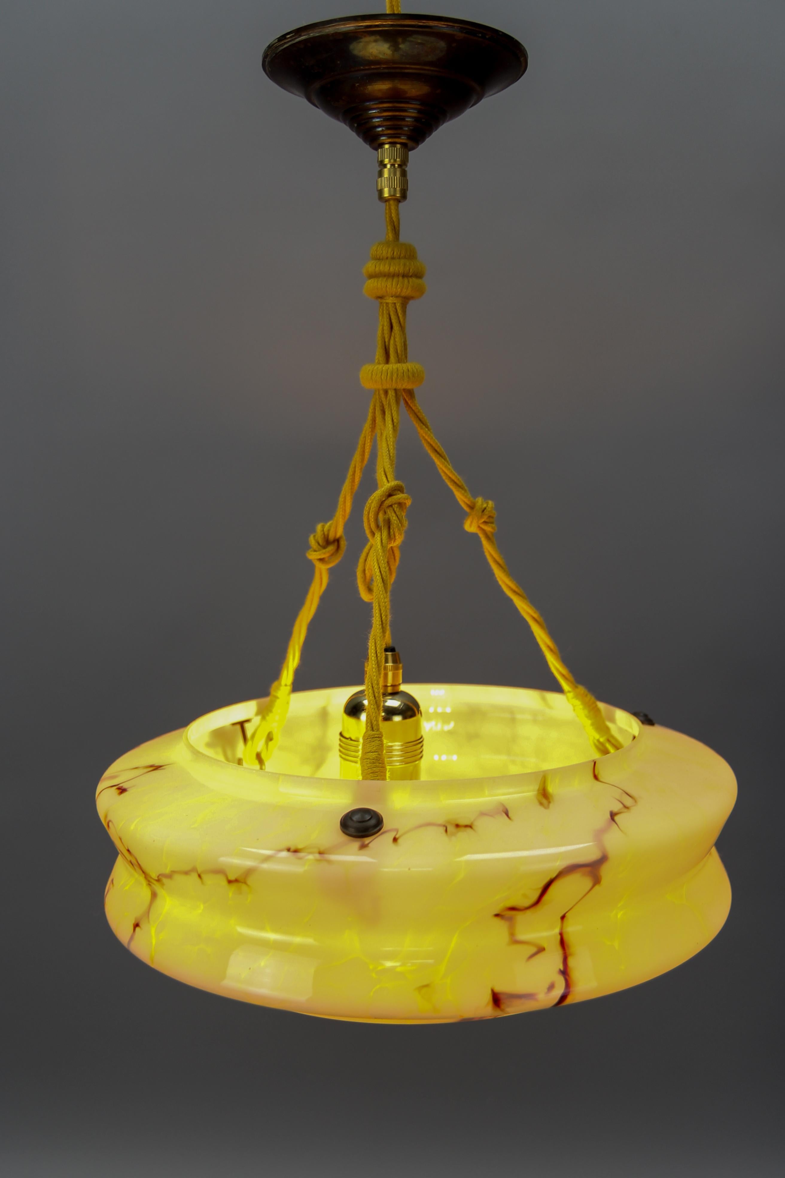 Art Deco Marbled Amber Color Glass and Brass Pendant Light For Sale 4