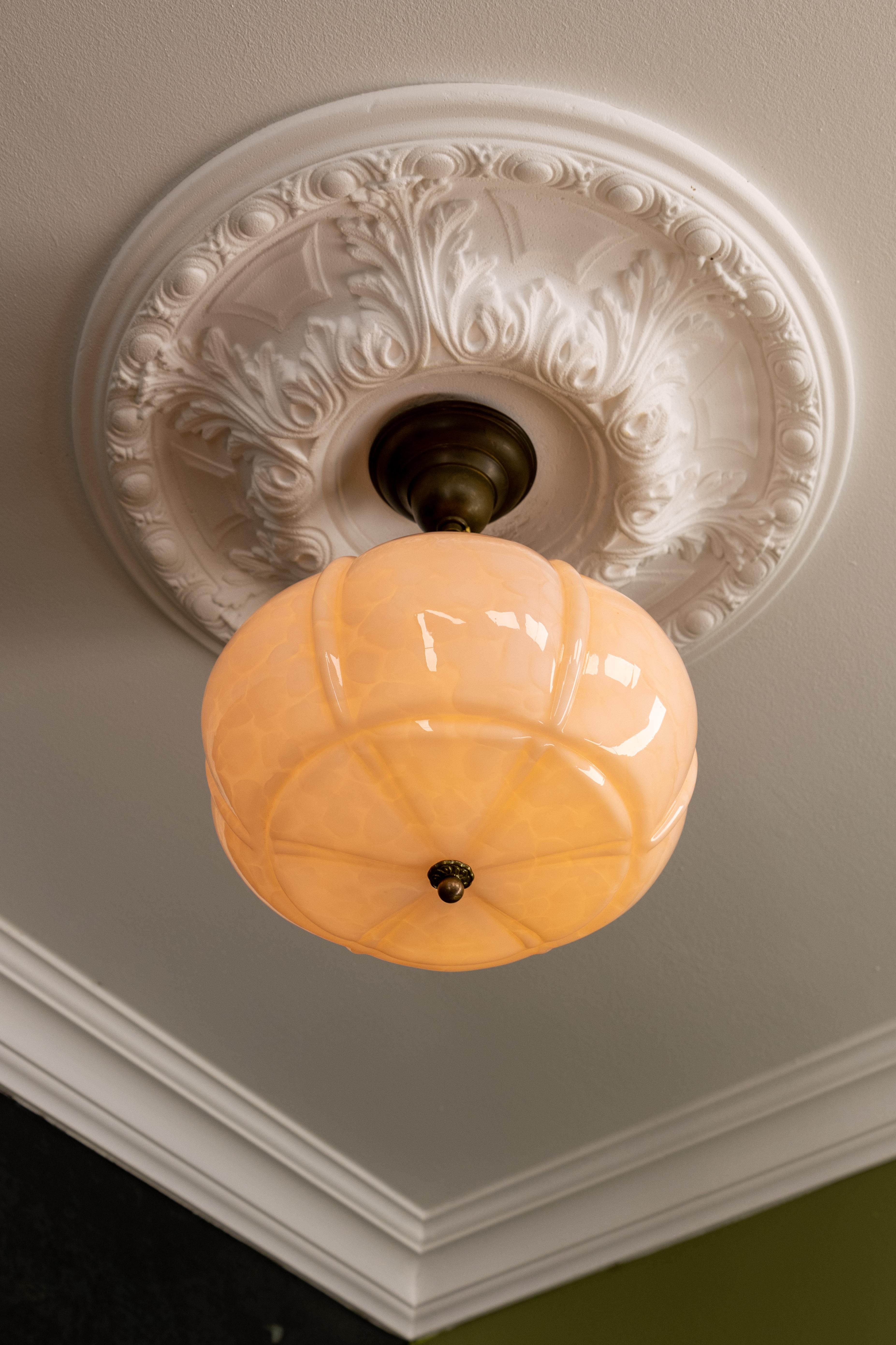 Art Deco Marbled Light Pink Glass and Brass Pendant Light, Germany, 1930s For Sale 5