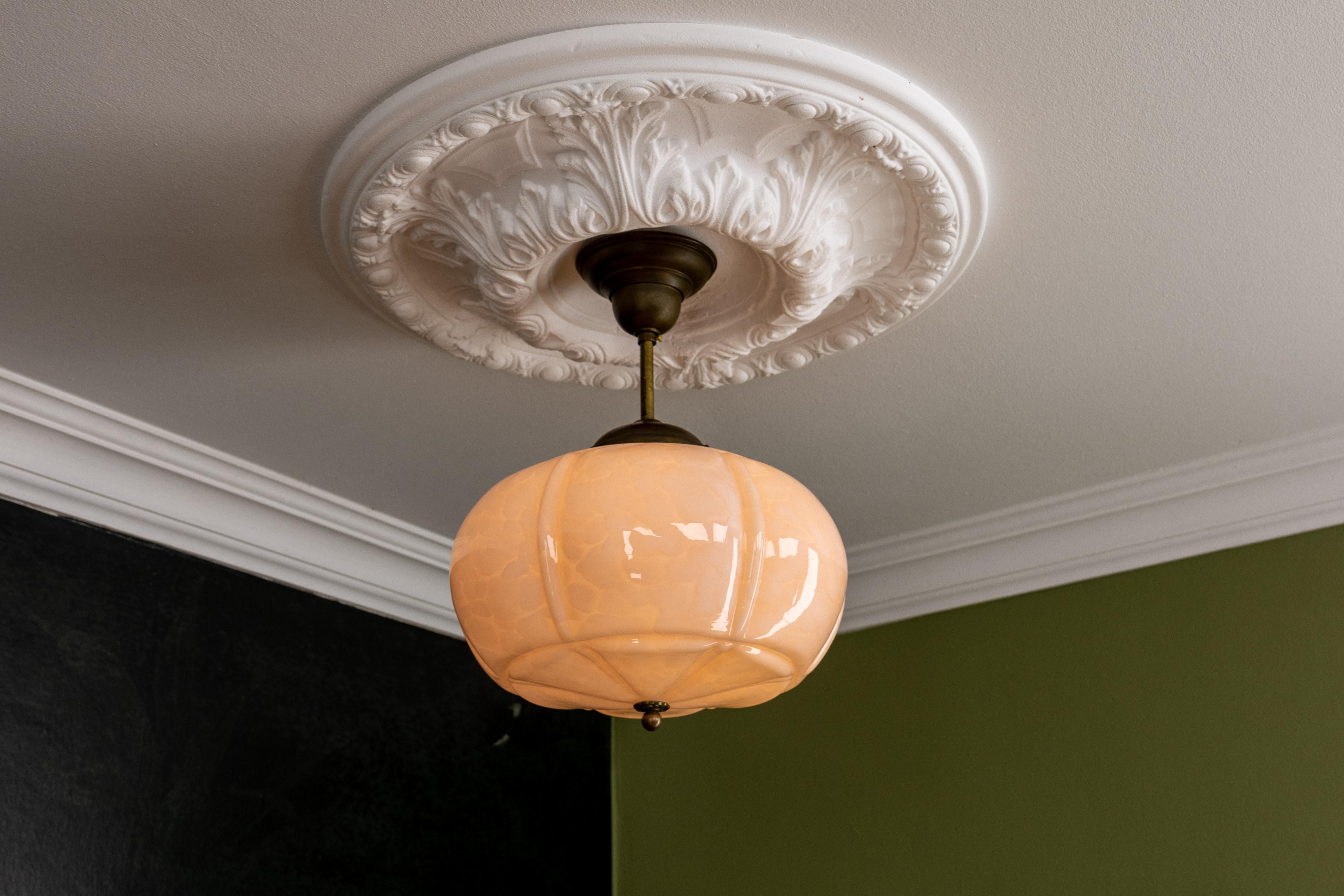 Art Deco Marbled Light Pink Glass and Brass Pendant Light, Germany, 1930s For Sale 6