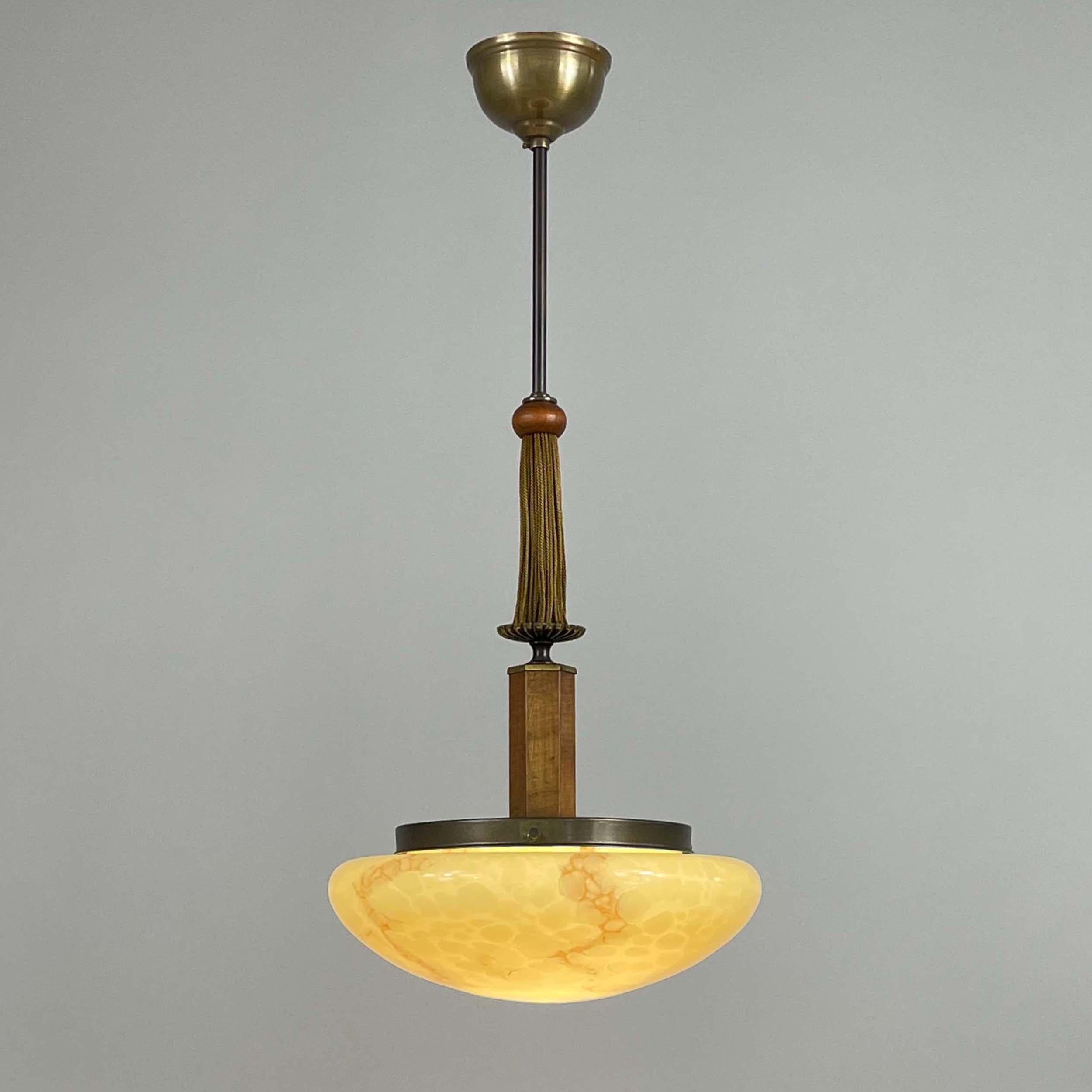 Colgante Art Déco de vidrio opalino jaspeado, Alemania Años 30 en venta 10
