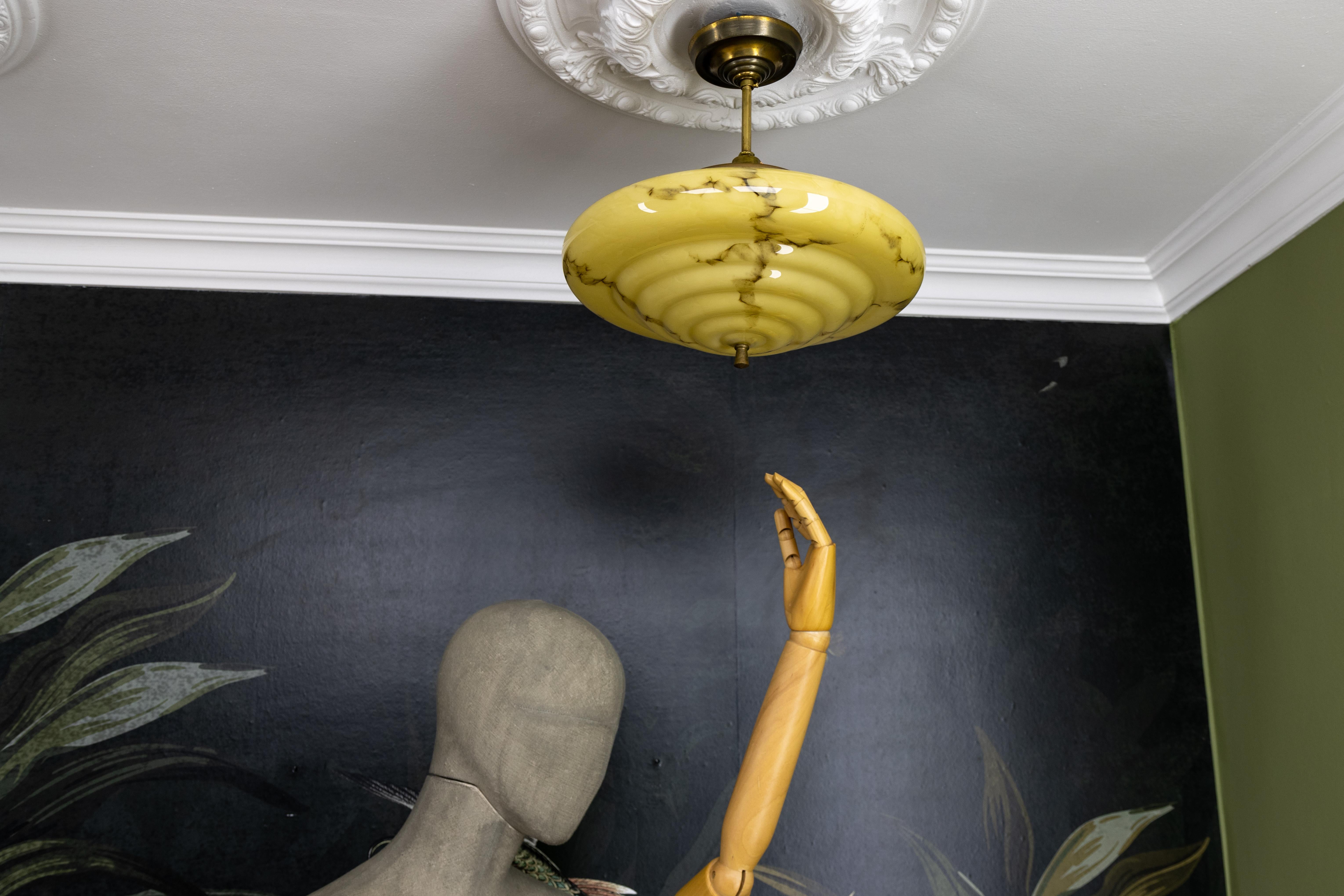 Art Deco Marbled Yellow and Brown Glass and Brass Pendant Light, 1930s For Sale 8