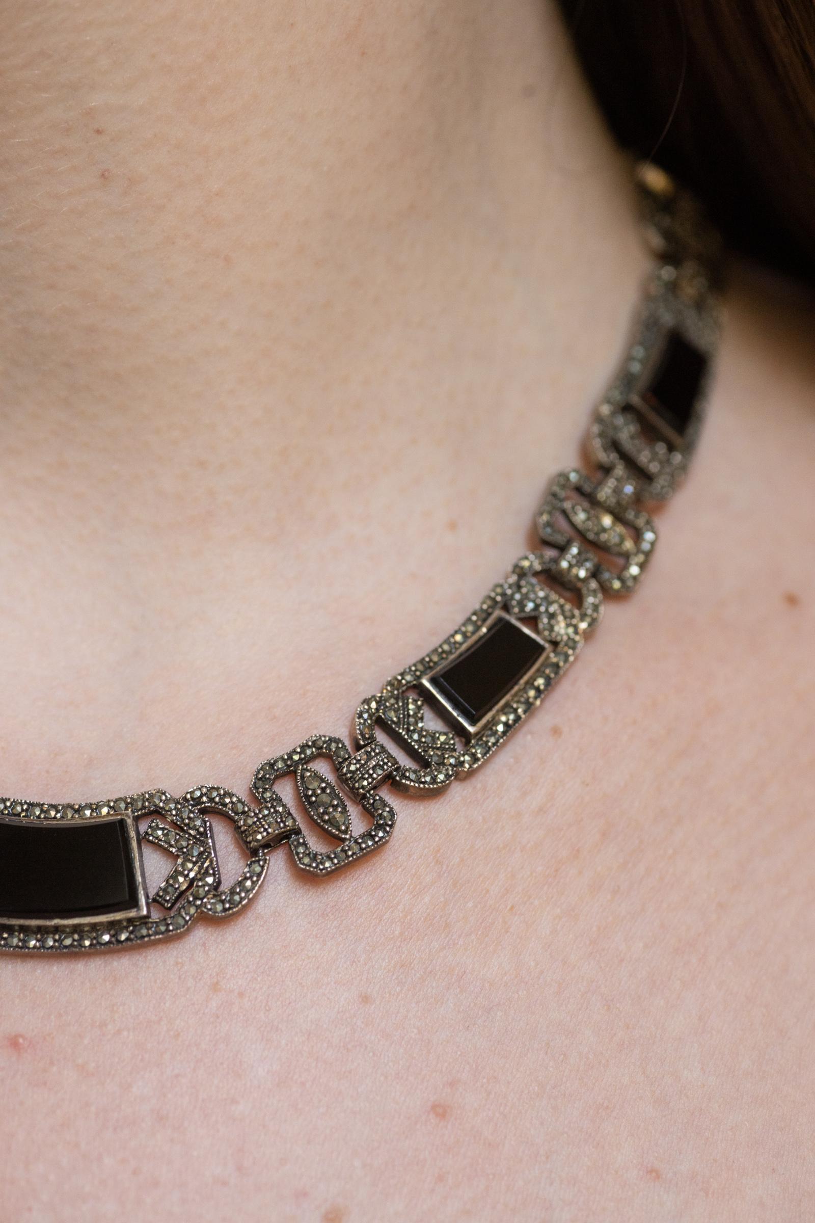 Collana Art Deco in argento sterling con Marcasite e Onice in vendita 6