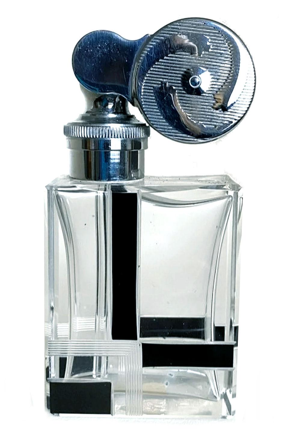 Art déco Atomiser de parfum géométrique Art Déco Marcel Franck en verre et chrome, vers les années 1930