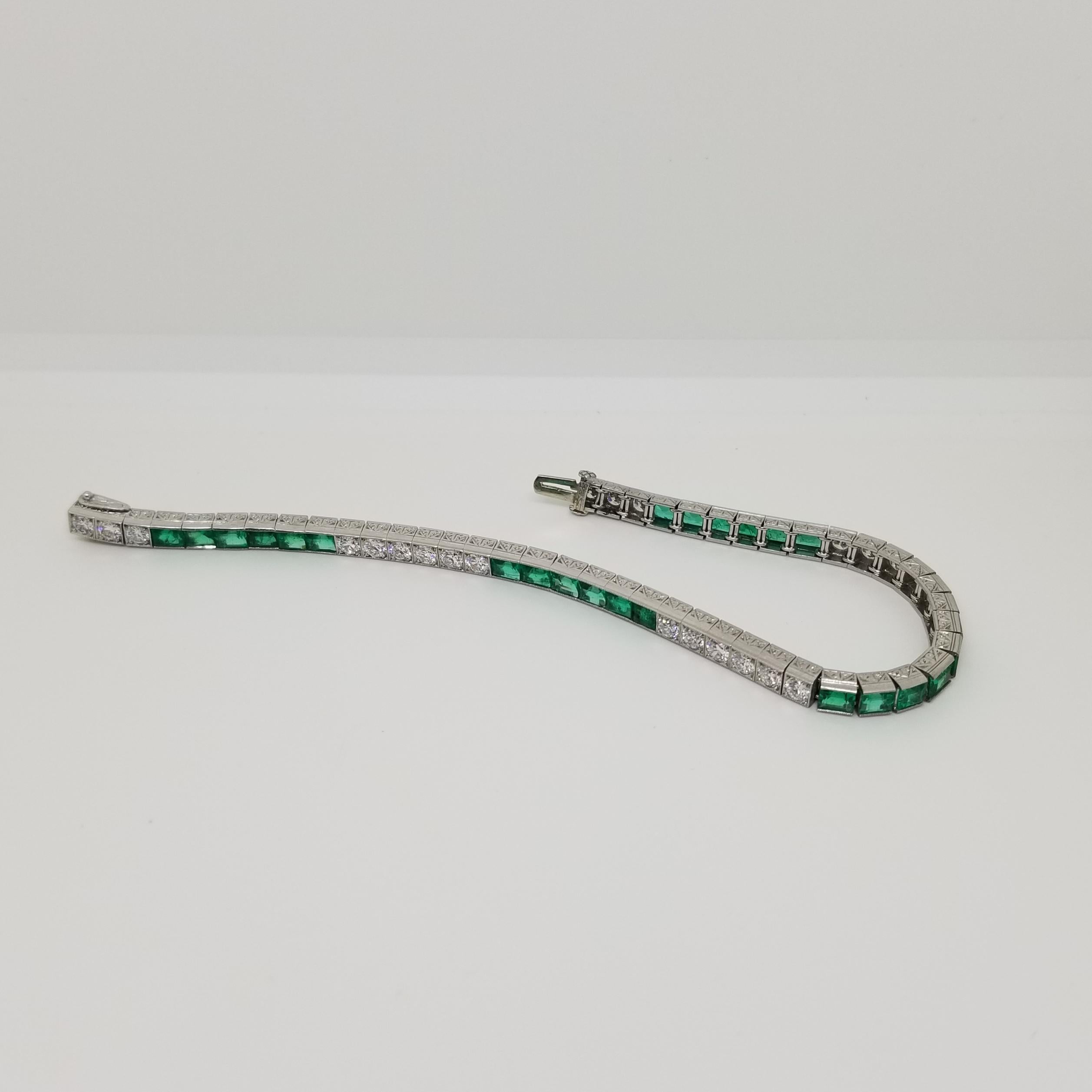 Round Cut Art Deco Marcus & Co. Emerald Diamond Platinum Line Bracelet