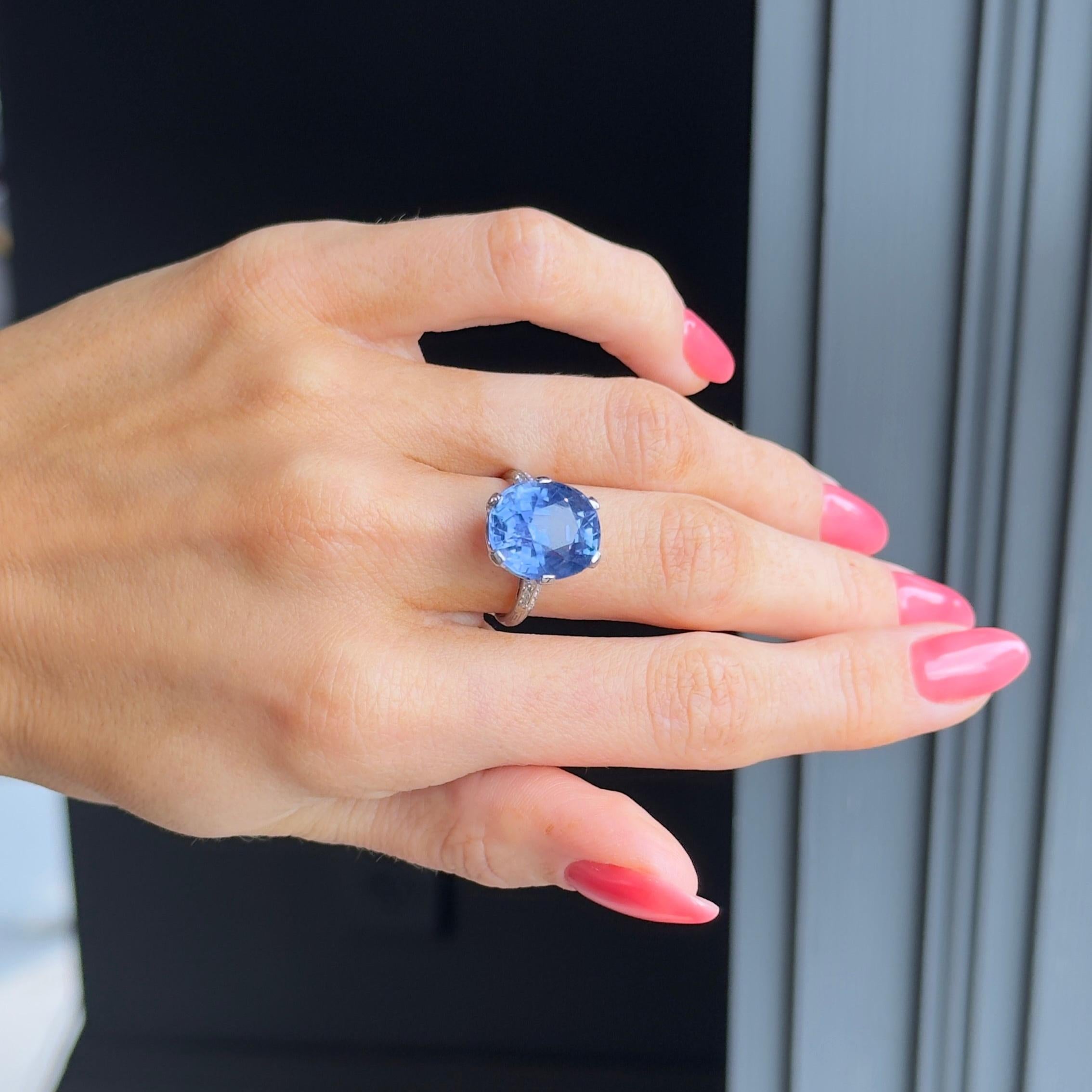 Women's Art Deco Marcus & Co. Platinum 12 Carat No Heat Oval Sapphire Diamond Ring For Sale