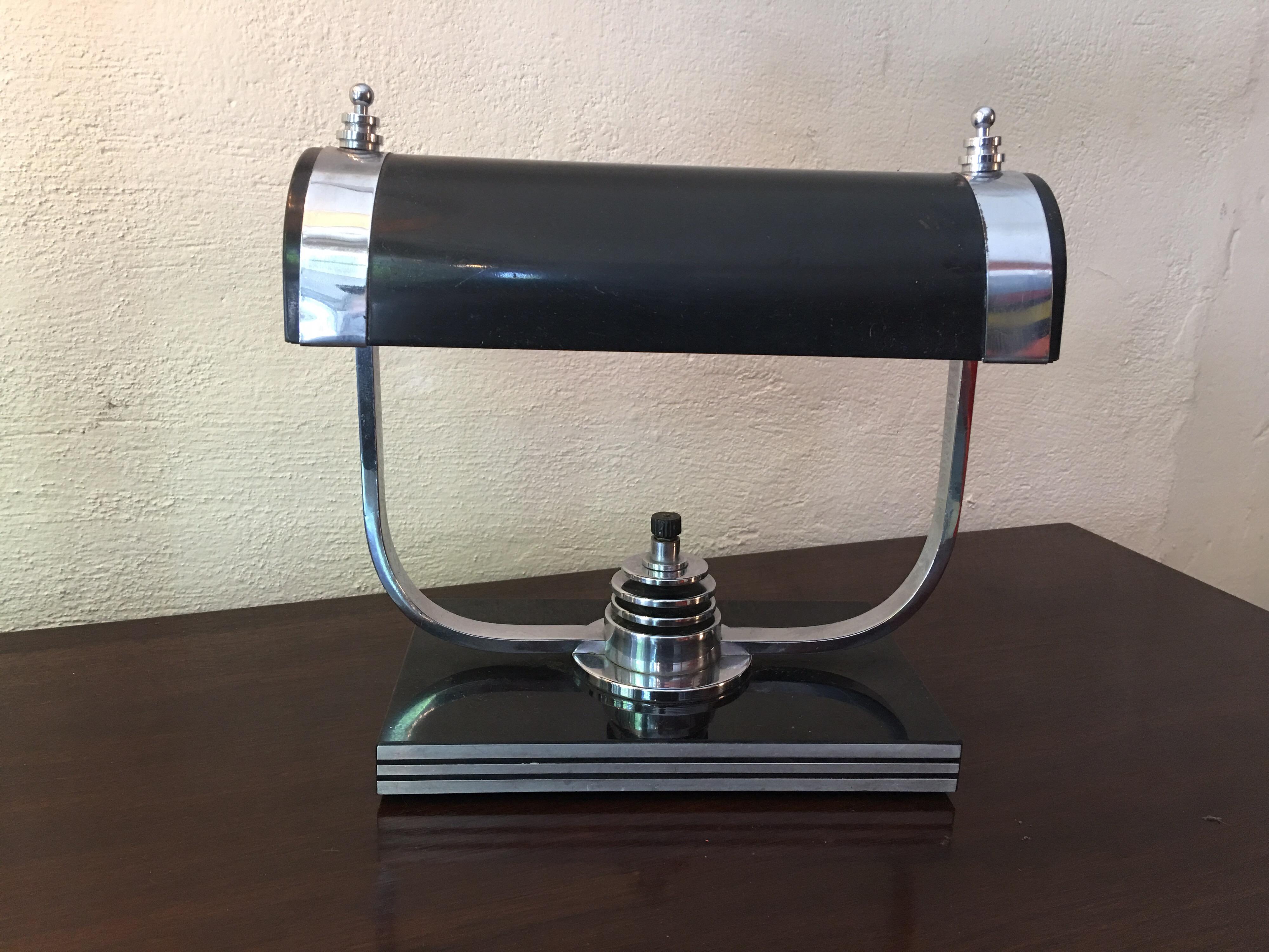 Art Deco Markel Table Lamp In Good Condition In Philadelphia, PA