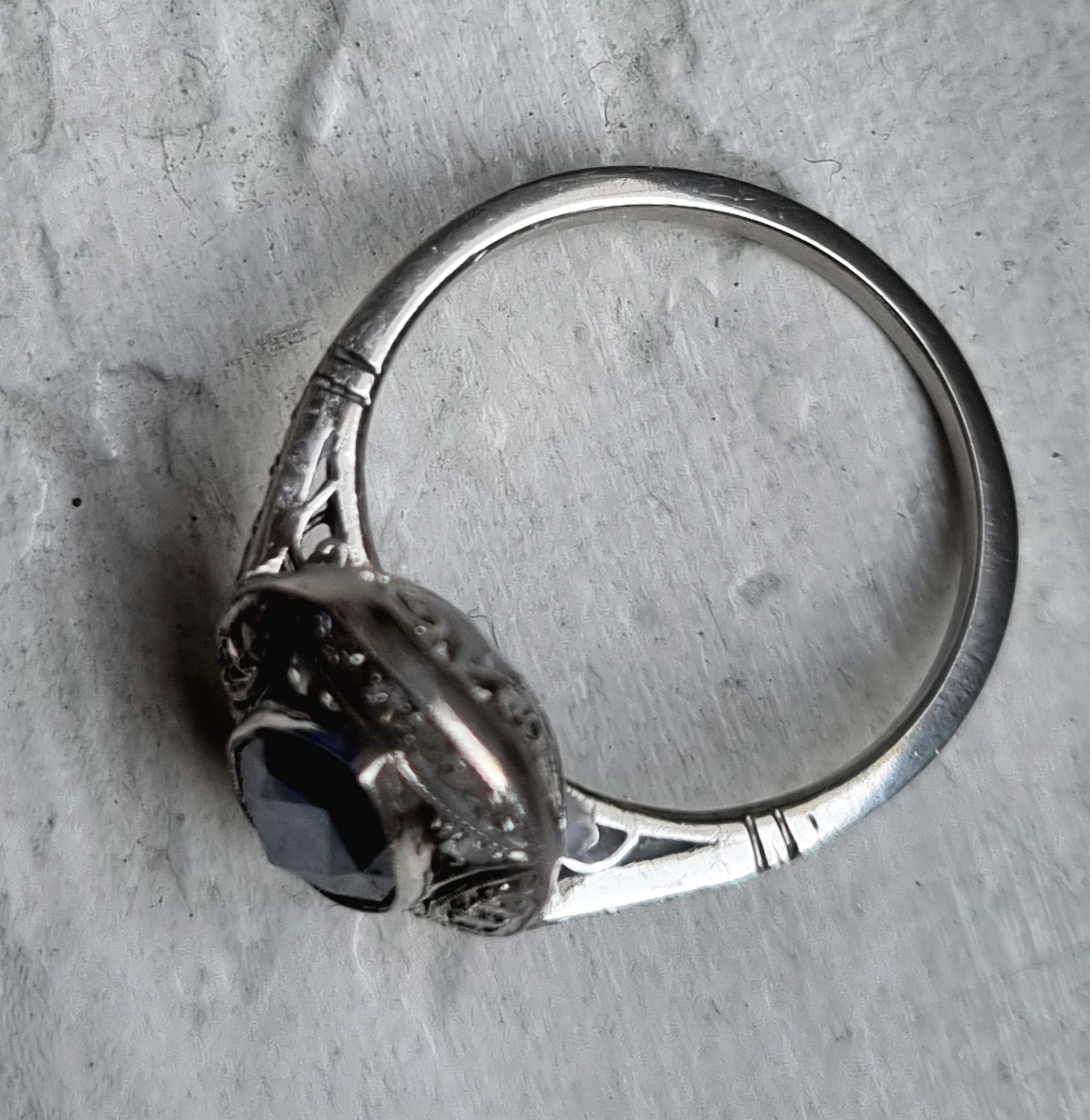 Art Deco Marquise Blue Sapphire and Diamond Ring  mounted in Platinum For Sale 8